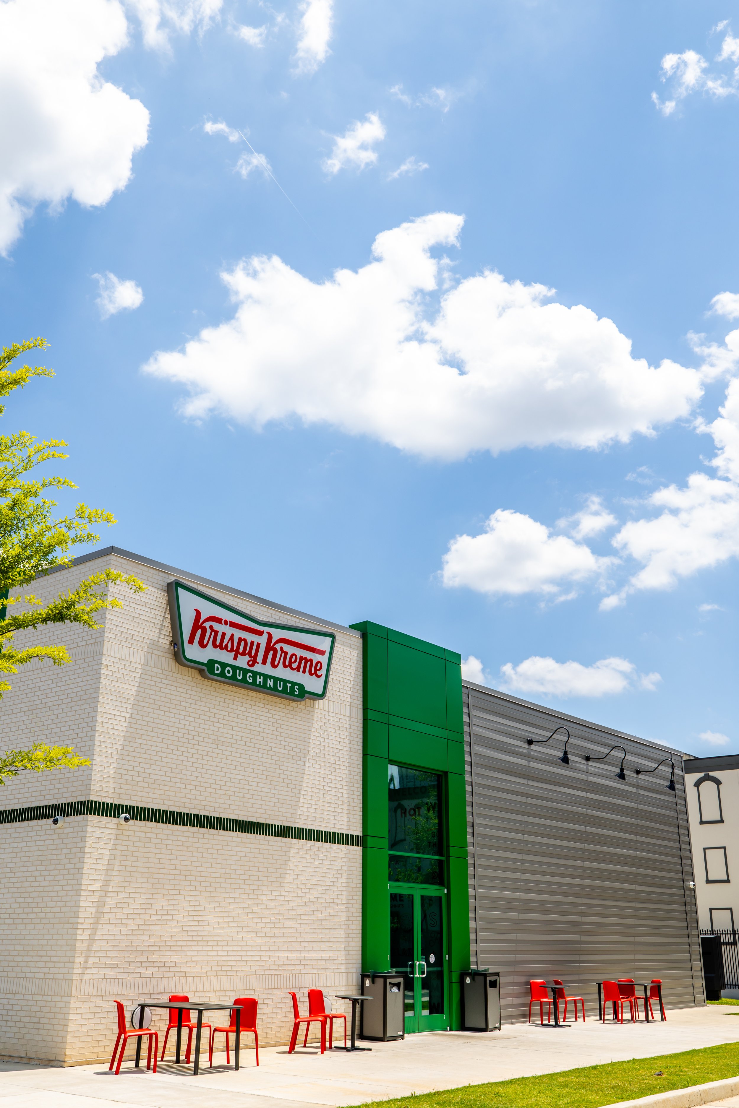 Krispy Kreme in Atlanta Georgia with Alucobond PLUS ACM in Krispy Green (Solid Finish) along with MBCI Corrugated Metal Panels
