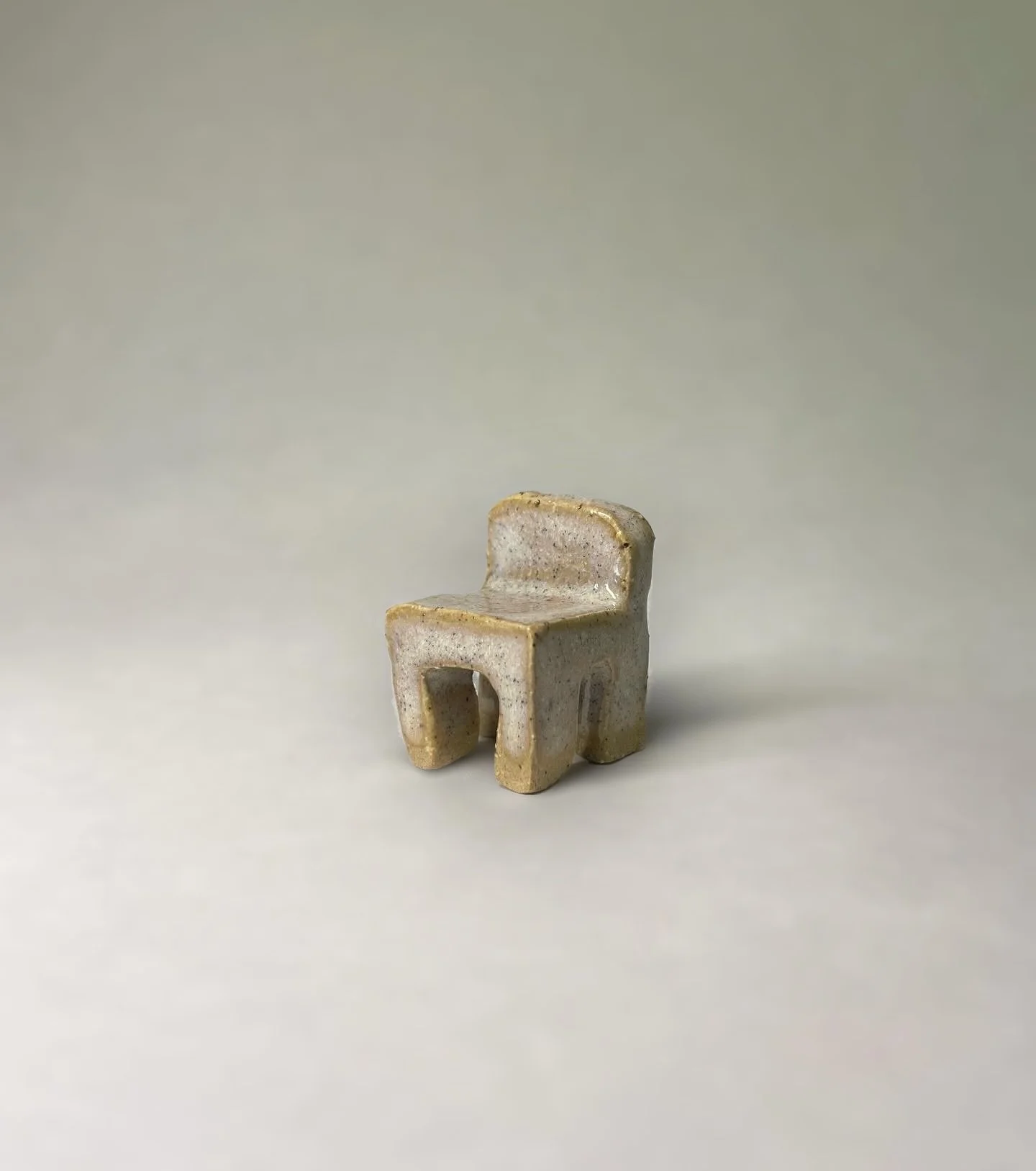 'Tiny Chair', 2024. Glazed ceramic. 