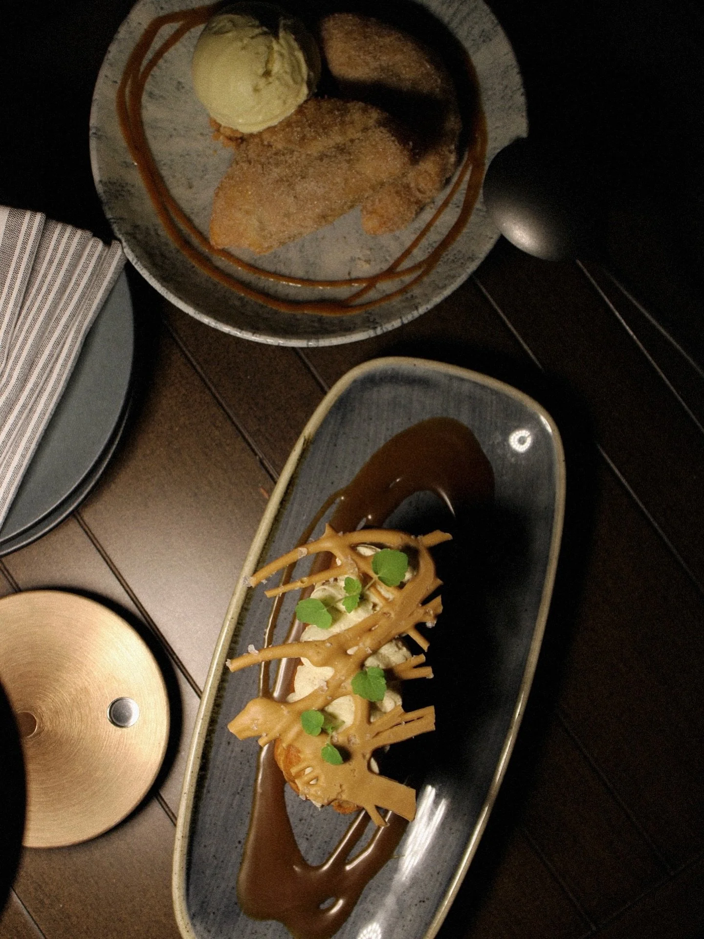 two new reasons to stay for dessert🍁 caramel apple profiterole & pumpkin-stuffed elephant ear✨