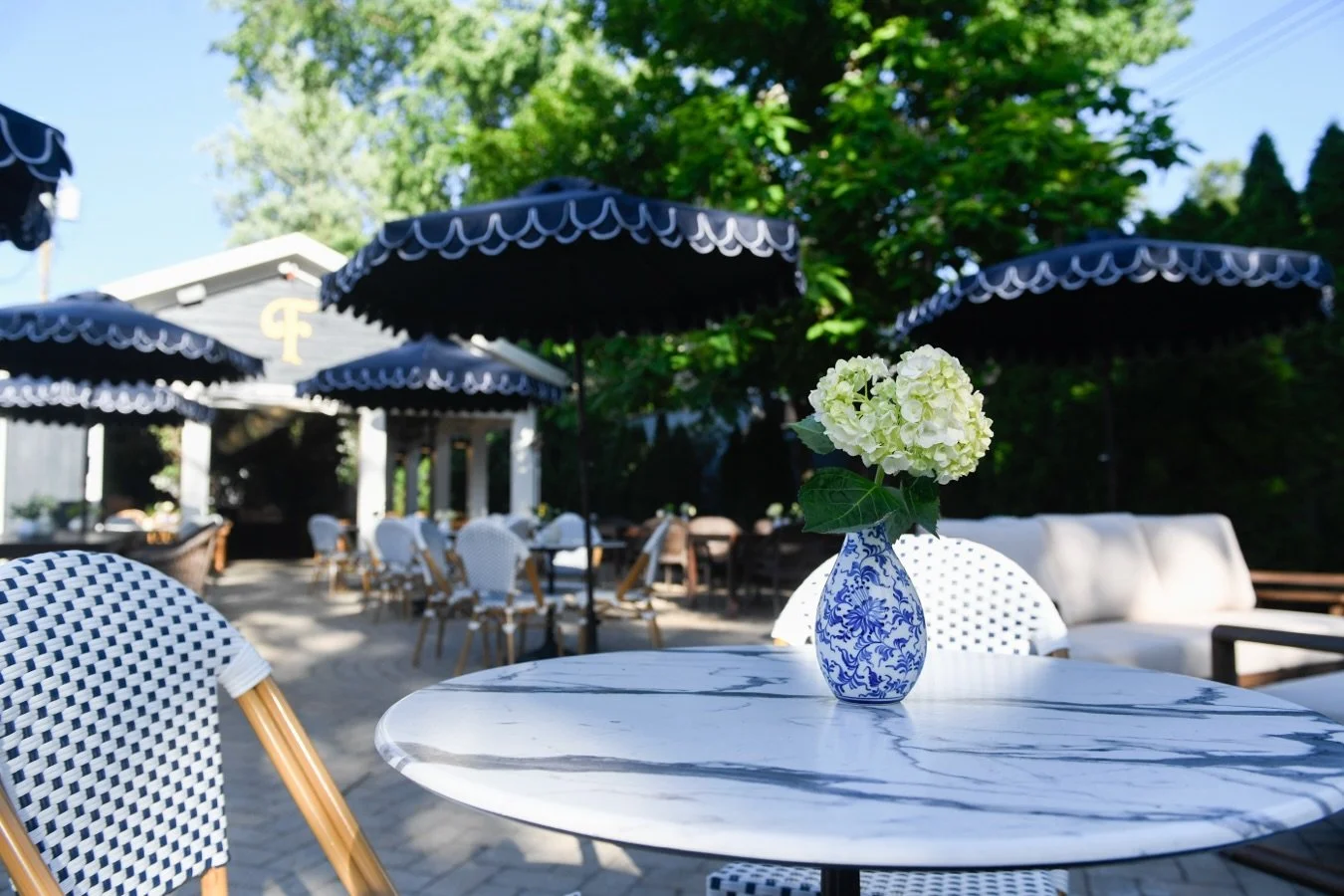 Patio season has officially entered the group chat ☀️
