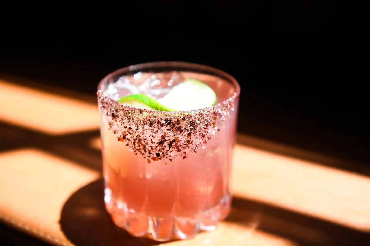 A cocktail worthy of its own spotlight. The Franklin Pearl. ✨