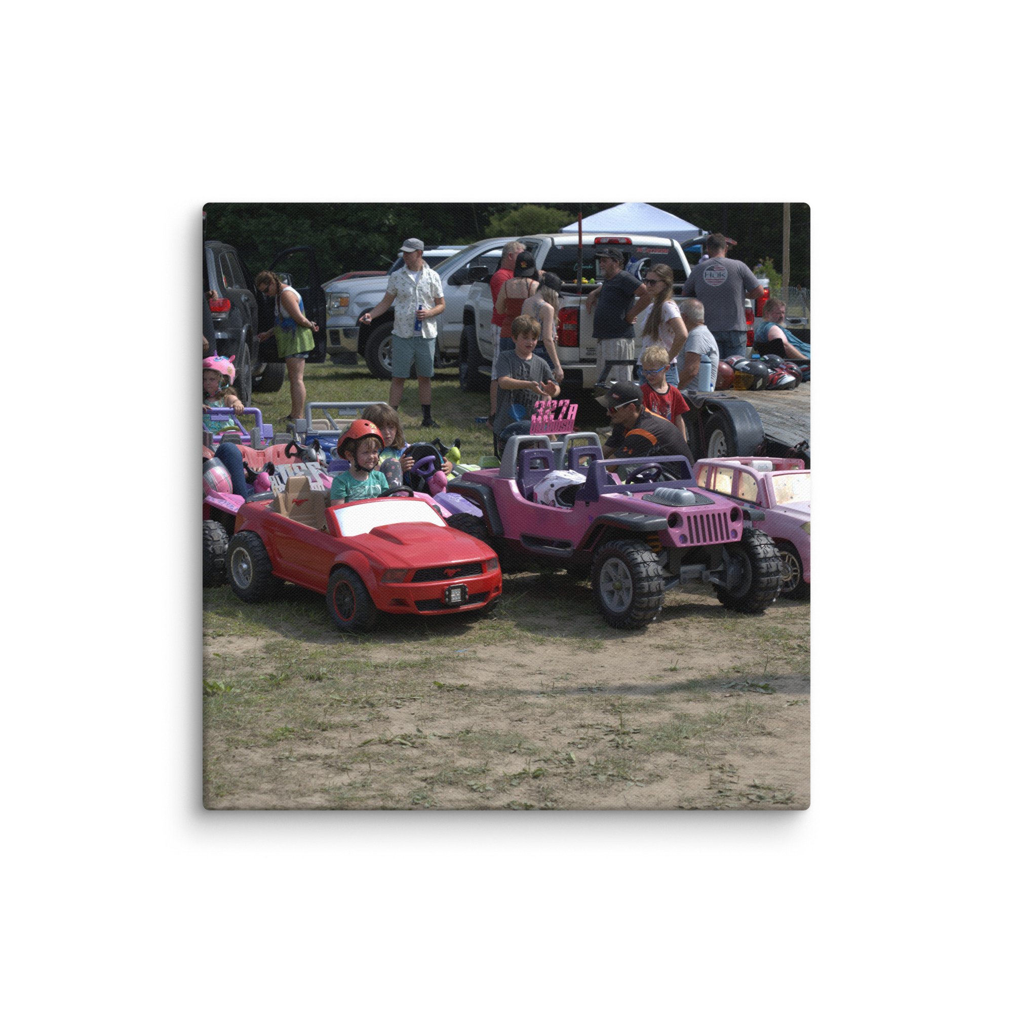 canvas-(in)-20x20-wall-66a94b4f83acc.jpg