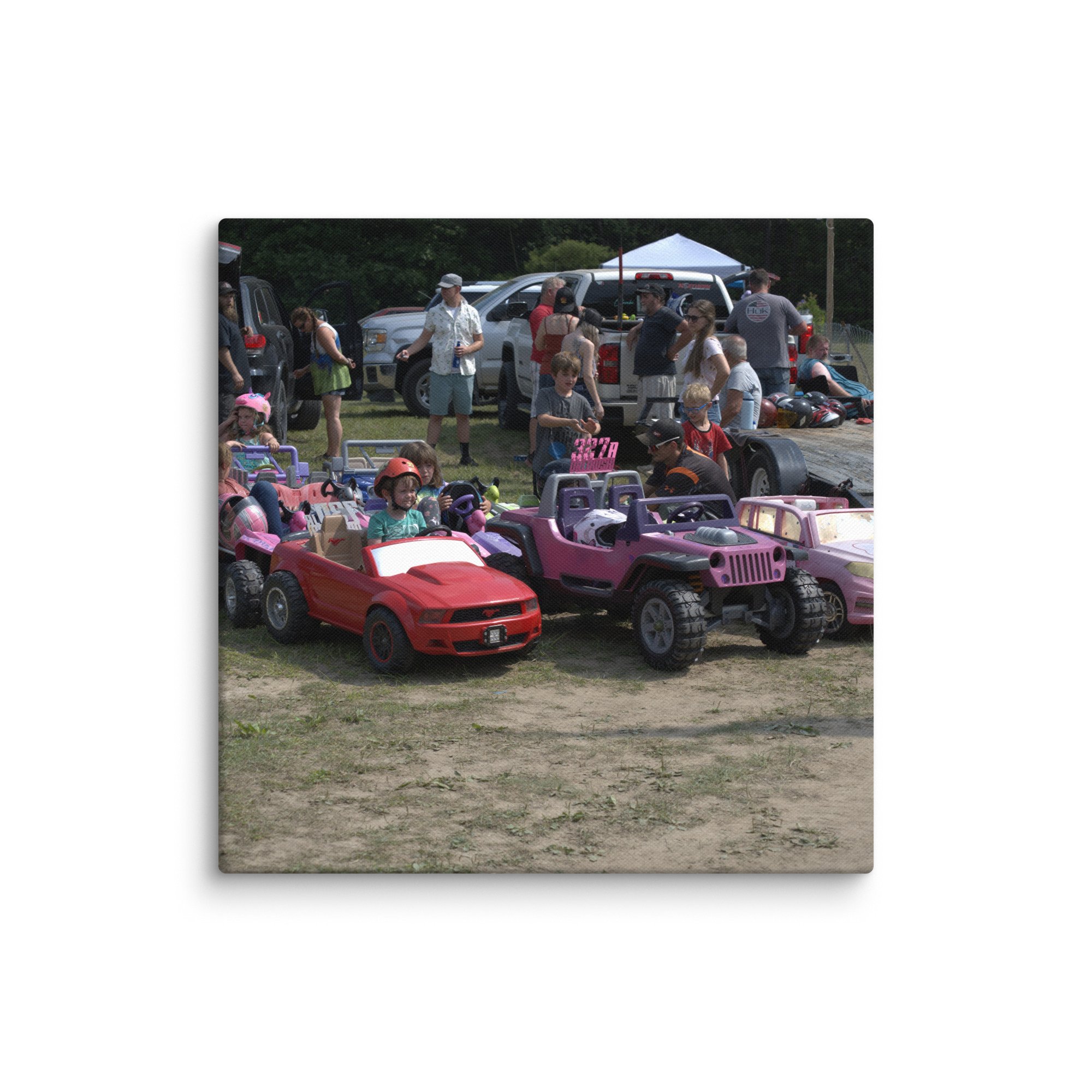 canvas-(in)-37x37-wall-66a94b4f84562.jpg