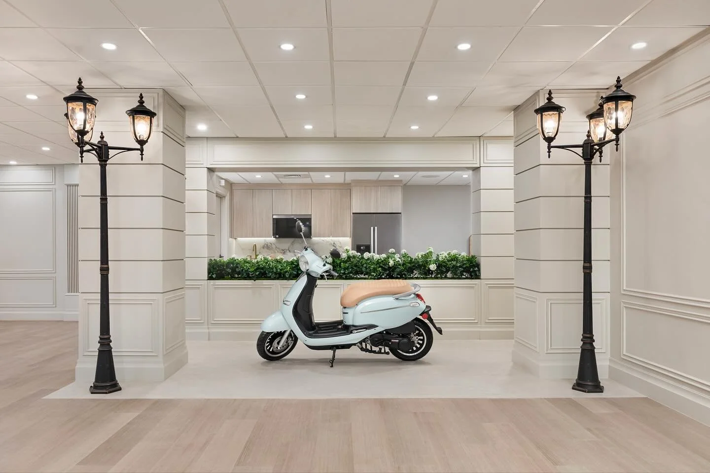 Beautiful rehab gym photographed.

Client: @smsconstructionpartners 
Designer: @whiteedgedesigns 
Photographer: @shmilytreger 

#interiorphotography #healthcaredesign #nursinghome #rehabfacility #commercialinteriors #healthcareinteriors #designinspir