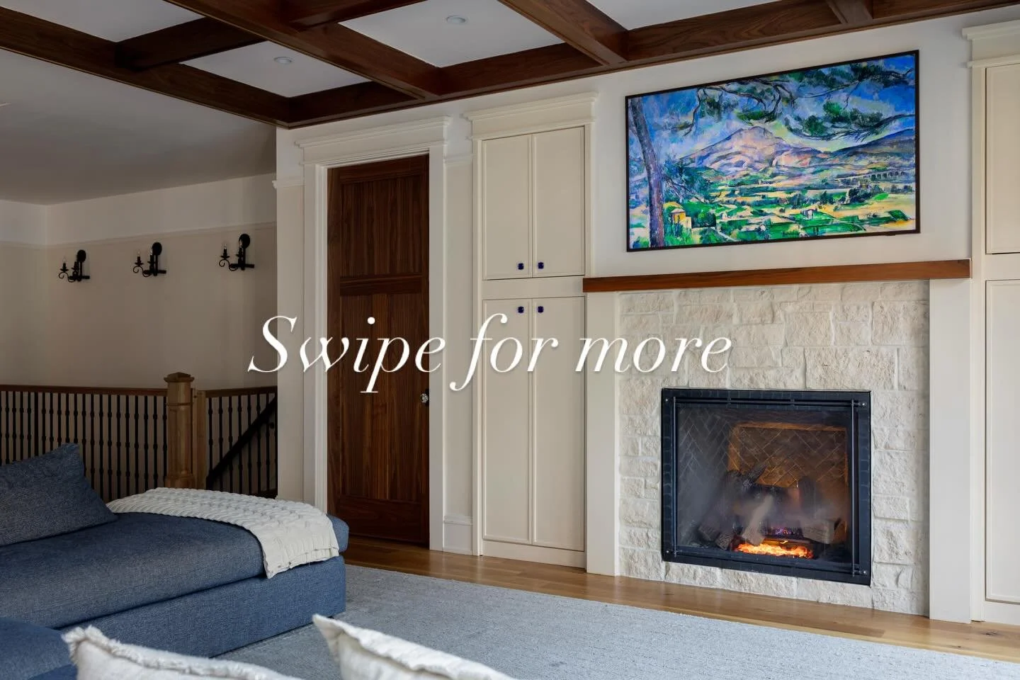 A calm home, warm light, and a lot of character.
Captured for @olympia.builders 
Photographer: @shmilytreger 

See the last one, WOW ➡️
#interiorphotography #beautifulspaces #luxuryinteriors #modernliving #interiordetails #homeinspo #fineinteriors #d