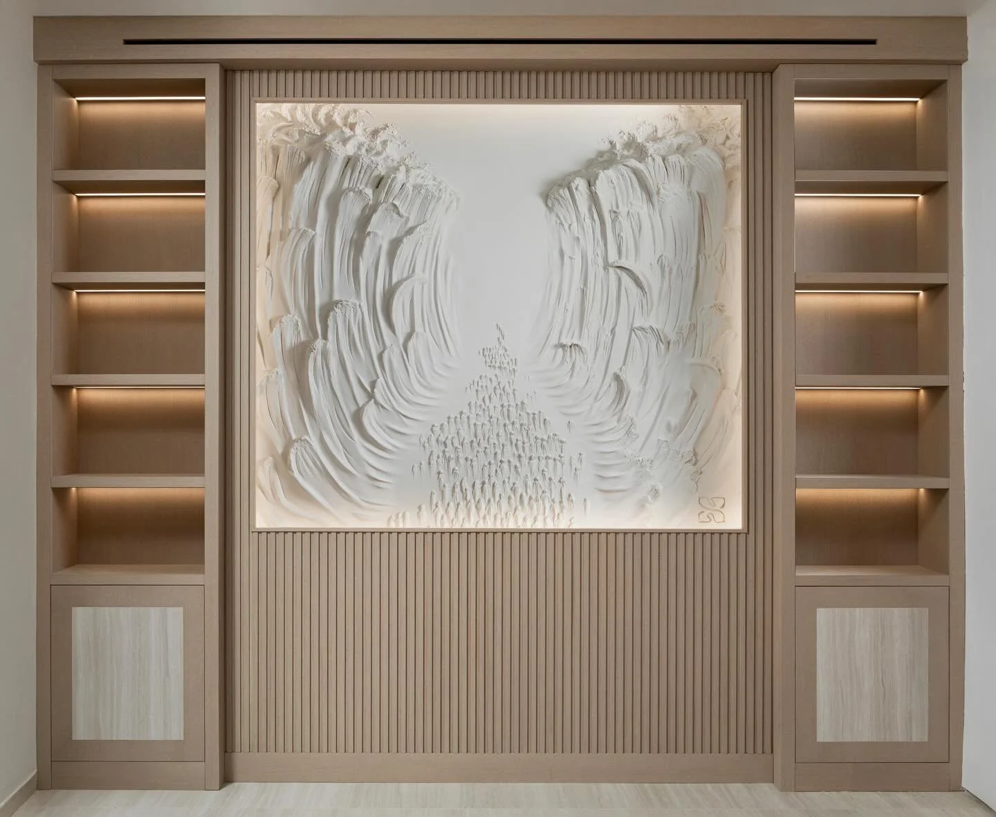 This project didn&rsquo;t just happen.

Months of photographing many projects and art pieces across many locations. all before the brand officially existed to the public.

Nothing shared.

Until now.

This is @sculptedart 

Everything is handmade, Te