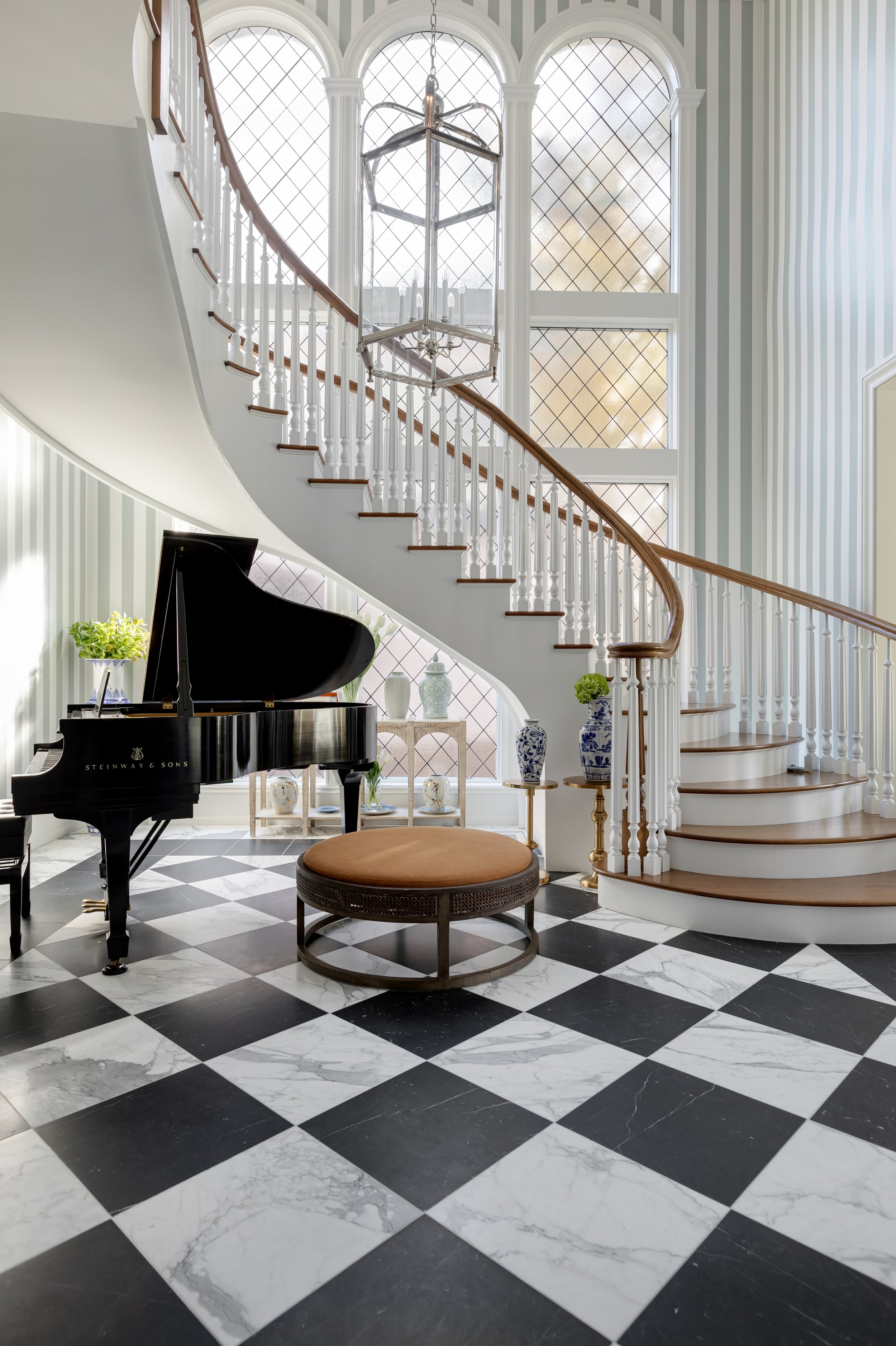 High end home captured by Shmily Treger - Professional interior photographer