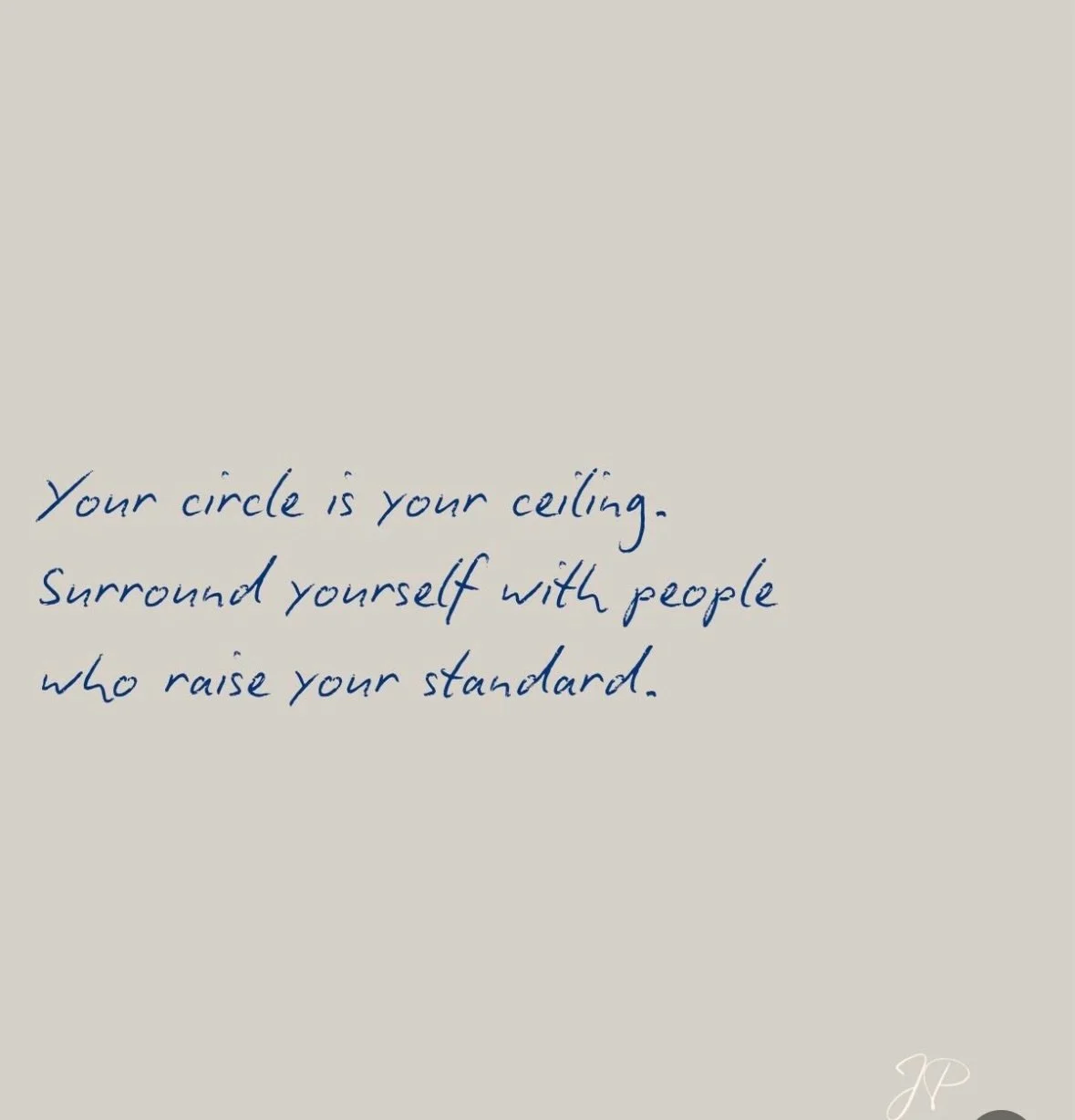 A roundup of some of my favorite quotes this past week in regard to friendship💛