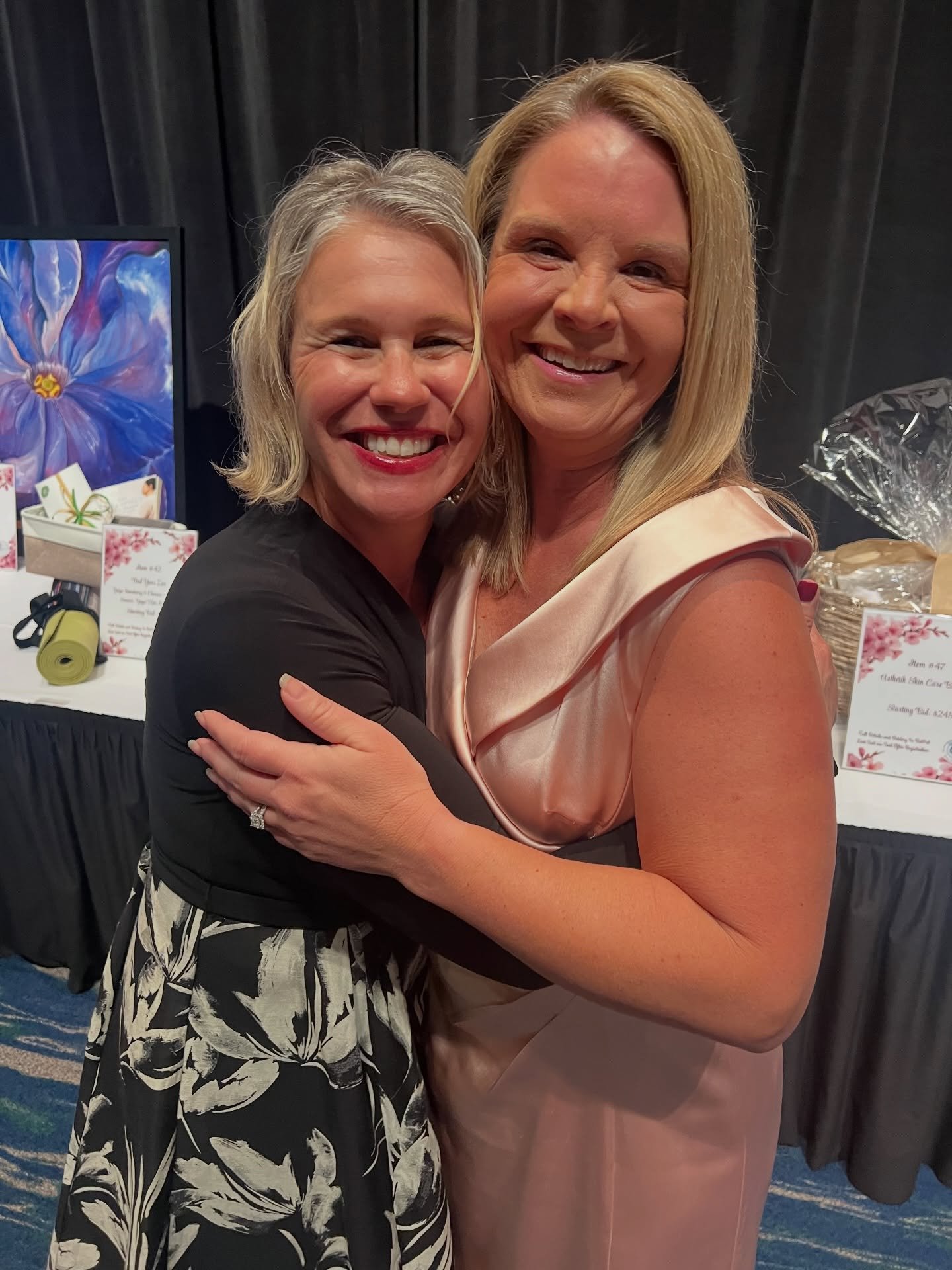 Protein forward cooking. Friends. Lanai nights. Family. Sun. Soaking up everything that this season of life has to offer. 💛