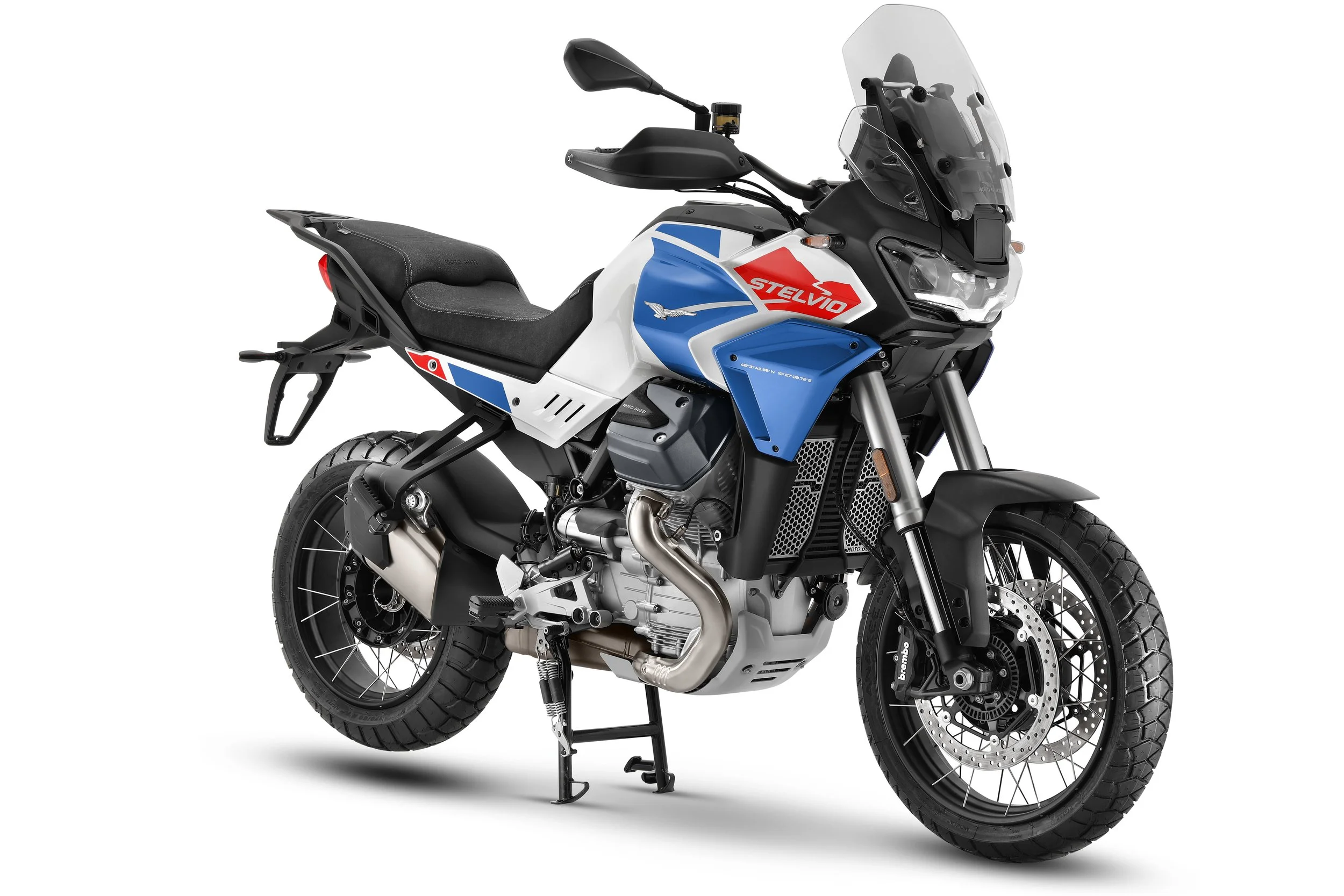 Copy of MG_Stelvio-Duecento-Tributo_3-4-ant-dx_acc_cavalletto.jpg