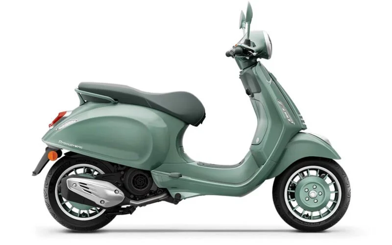 Vespa Primavera 150 80th Anniversary