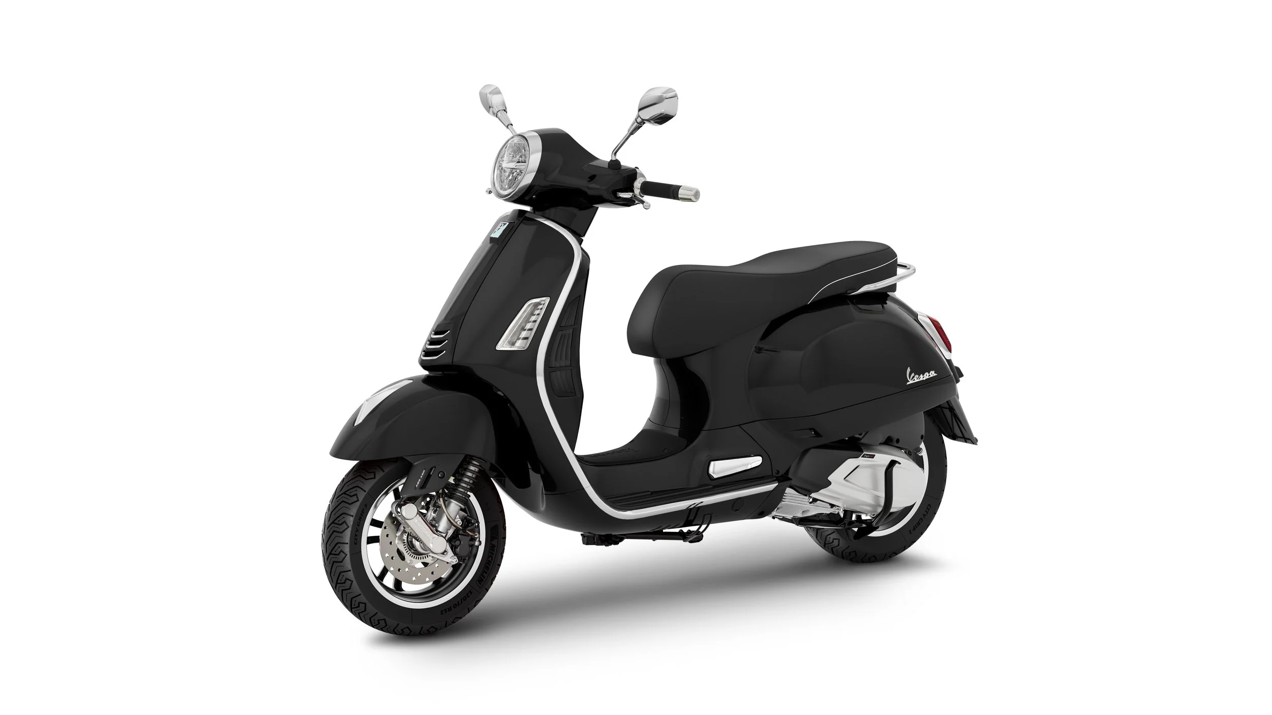 Vespa_GTS_310_Super_Nero_front_sx.jpg