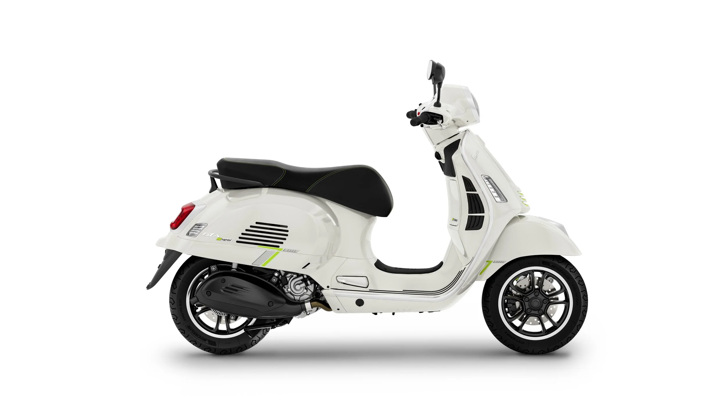 Vespa_GTS_310_Supert_Tech_Bianco_side_dx.jpg