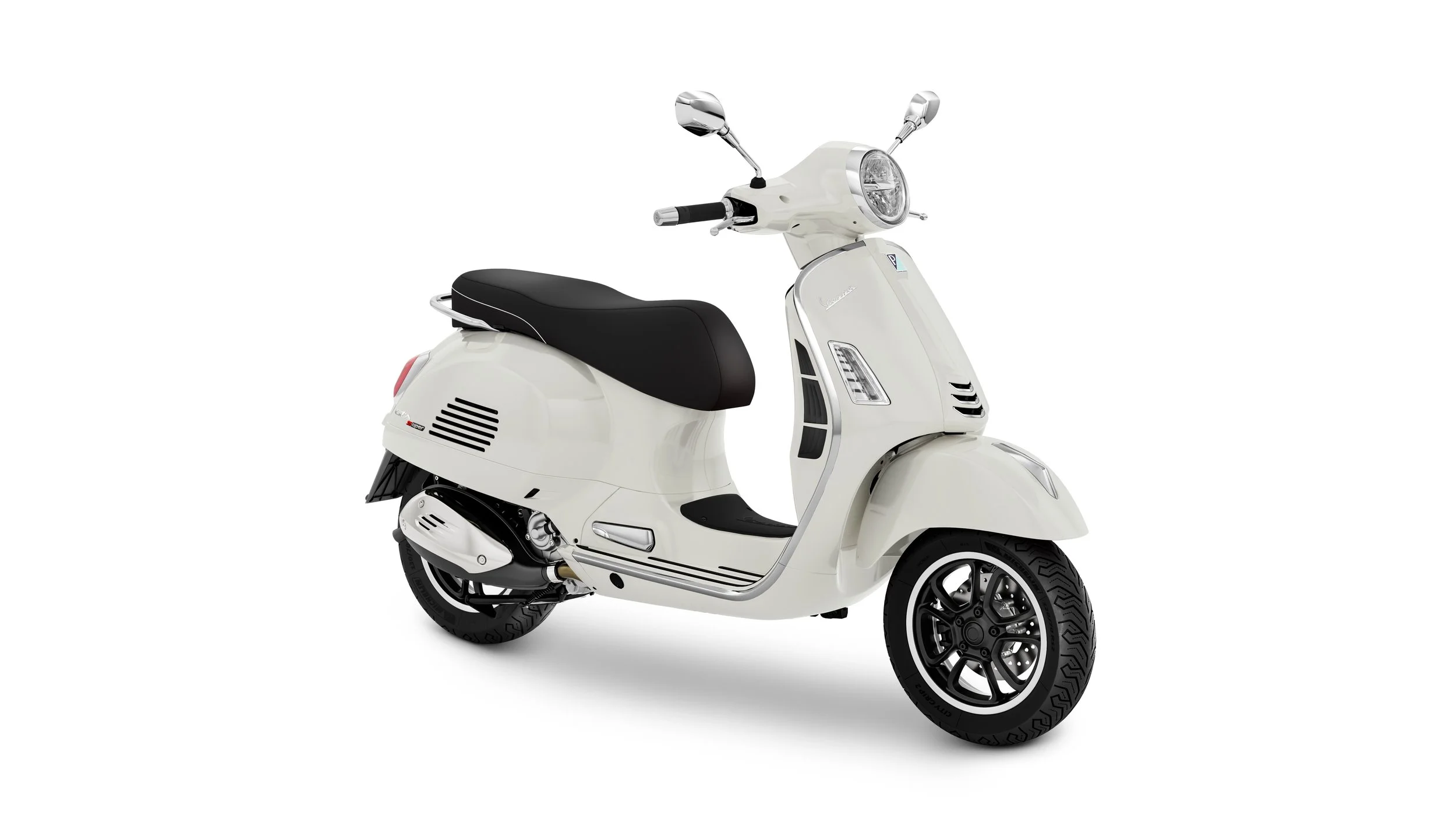 Vespa_GTS_310_Super_Bianco_front_dx.jpg