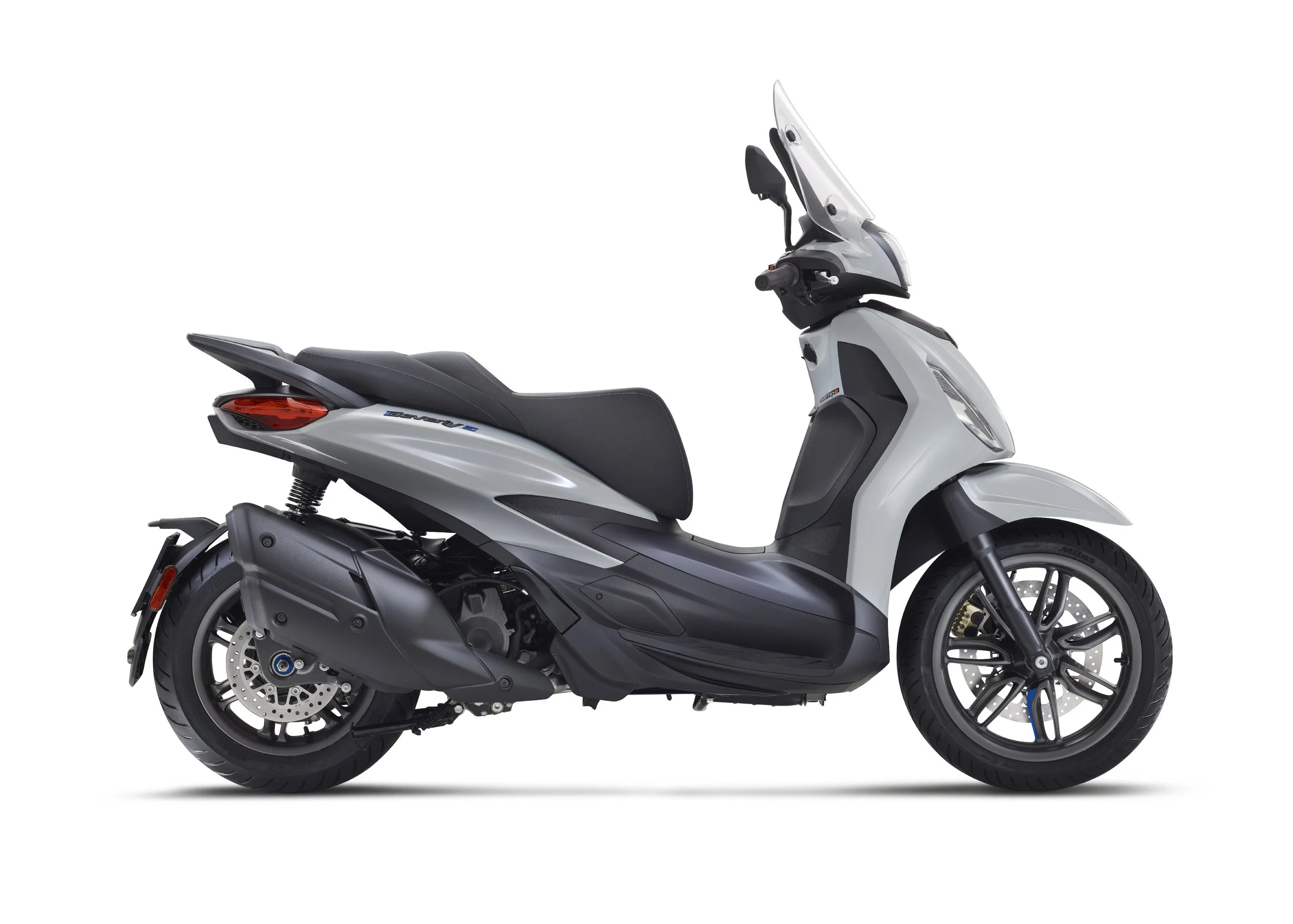 Piaggio_Beverly-S_400_Grigio-Mercurio_Lat-dx.jpg