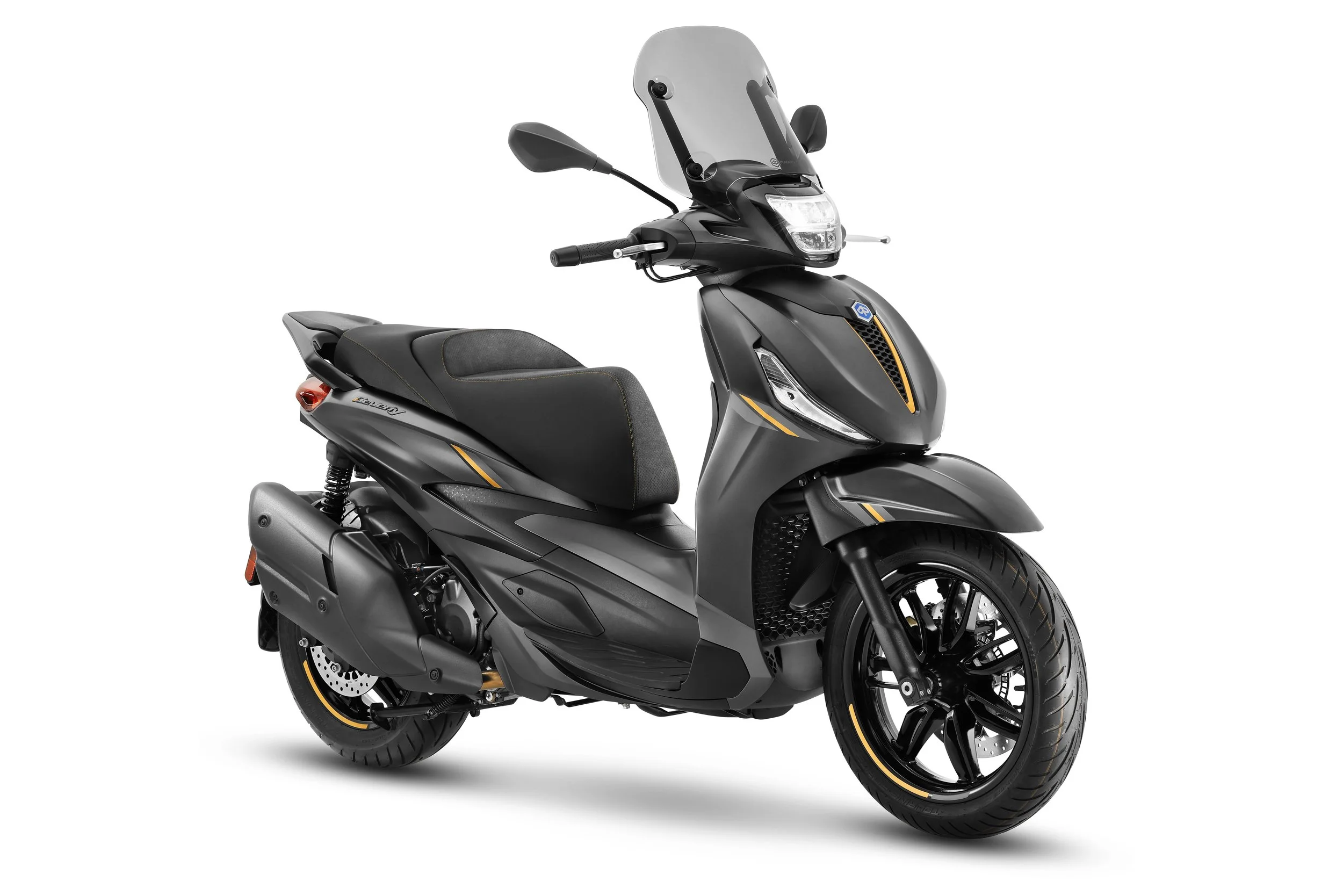 Piaggio Beverly 400 Special Edition_34dx luci accese.jpg