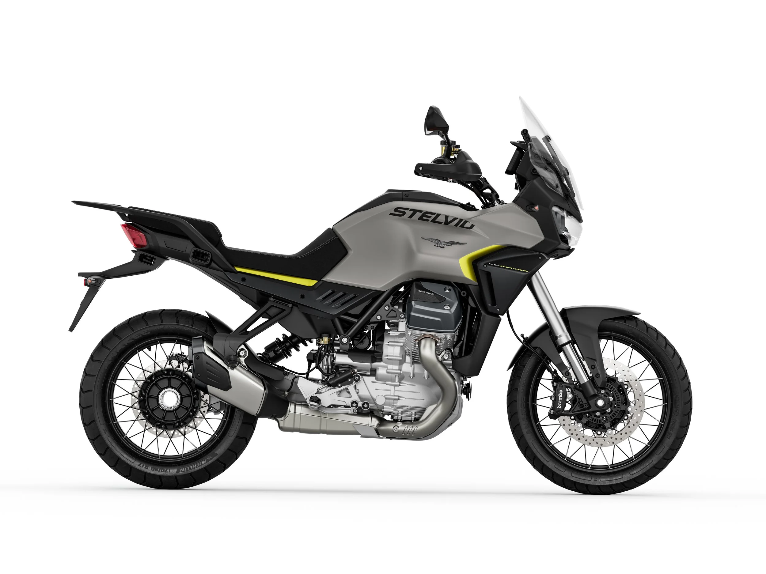 Moto-Guzzi_Stelvio_Grigio-Climbing_Lat-dx.jpg