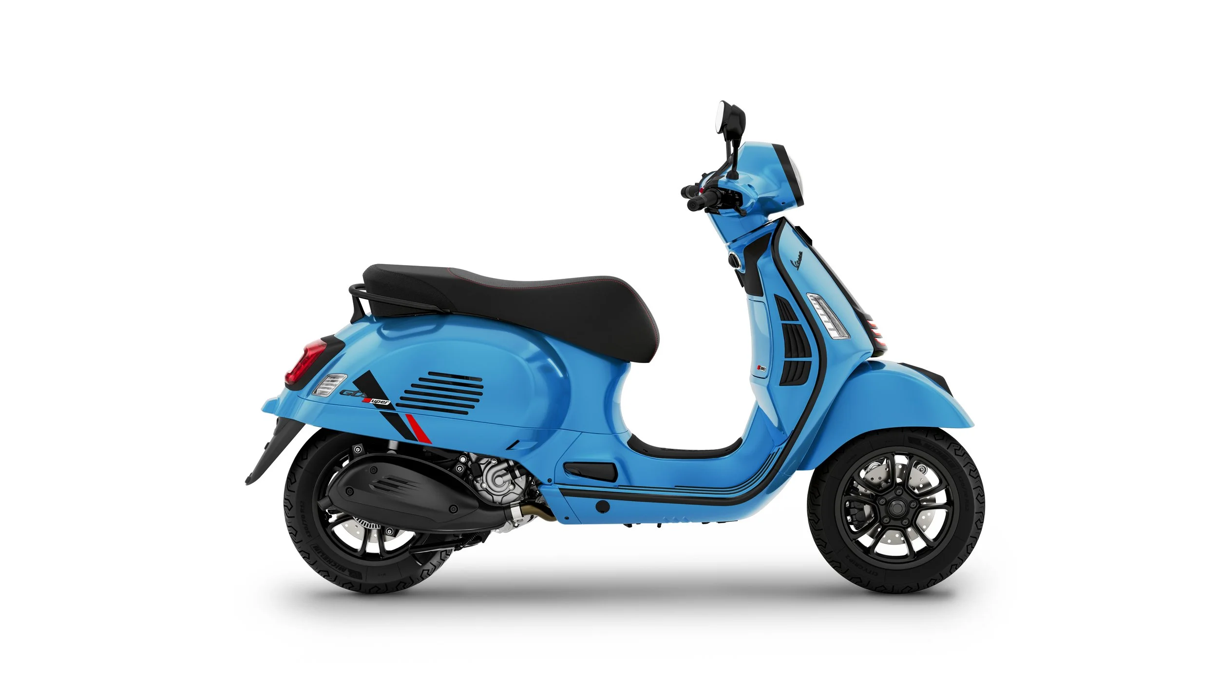 Vespa_GTS_310_Super_Sport_Azzurro_side_dx (1).jpg