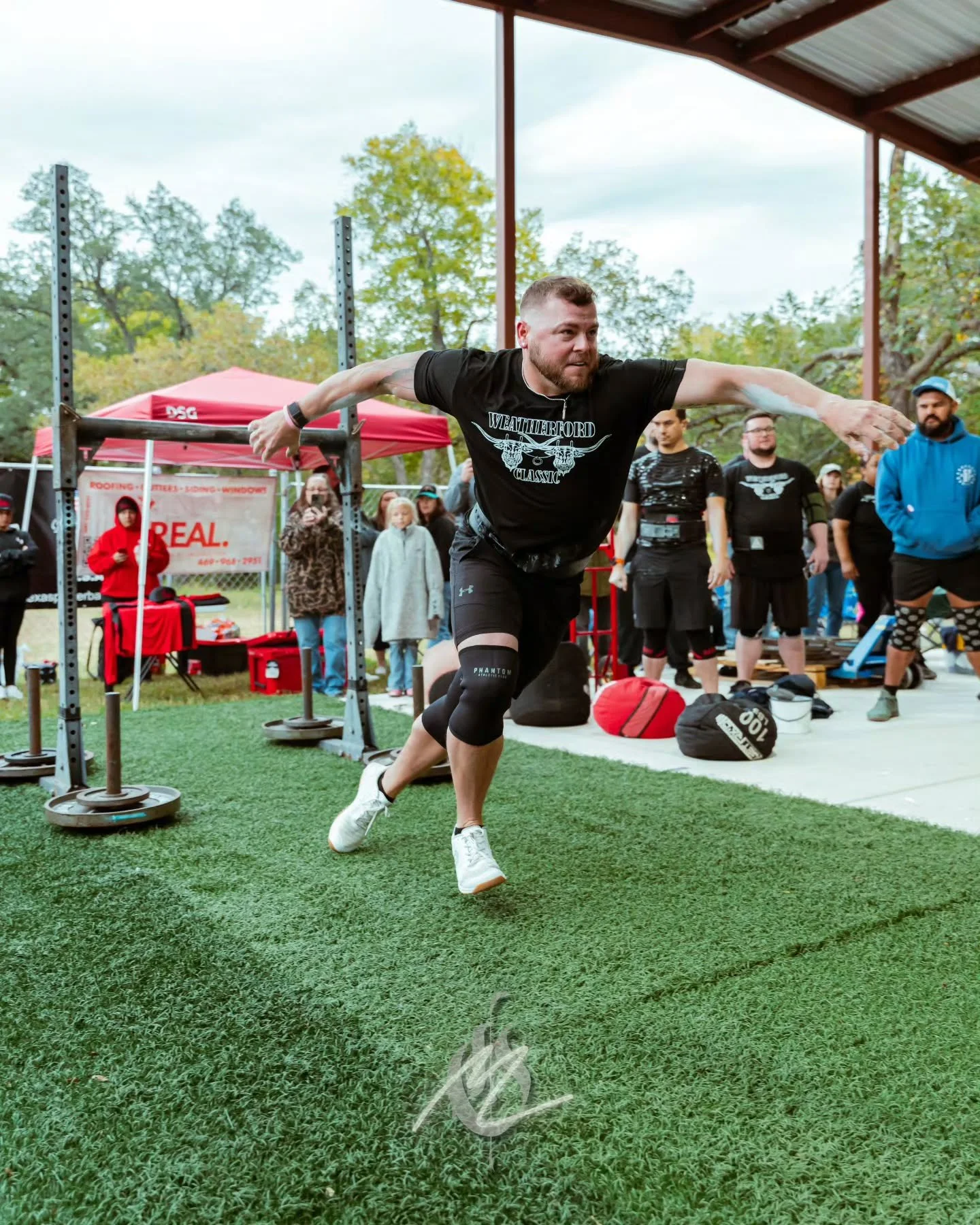 @weatherfordclassic gallery is live on our website!

Thanks to the Haye brothers &amp; @metroflexweatherford for having us! 💪 

Go to our website to find the office photo gallery!