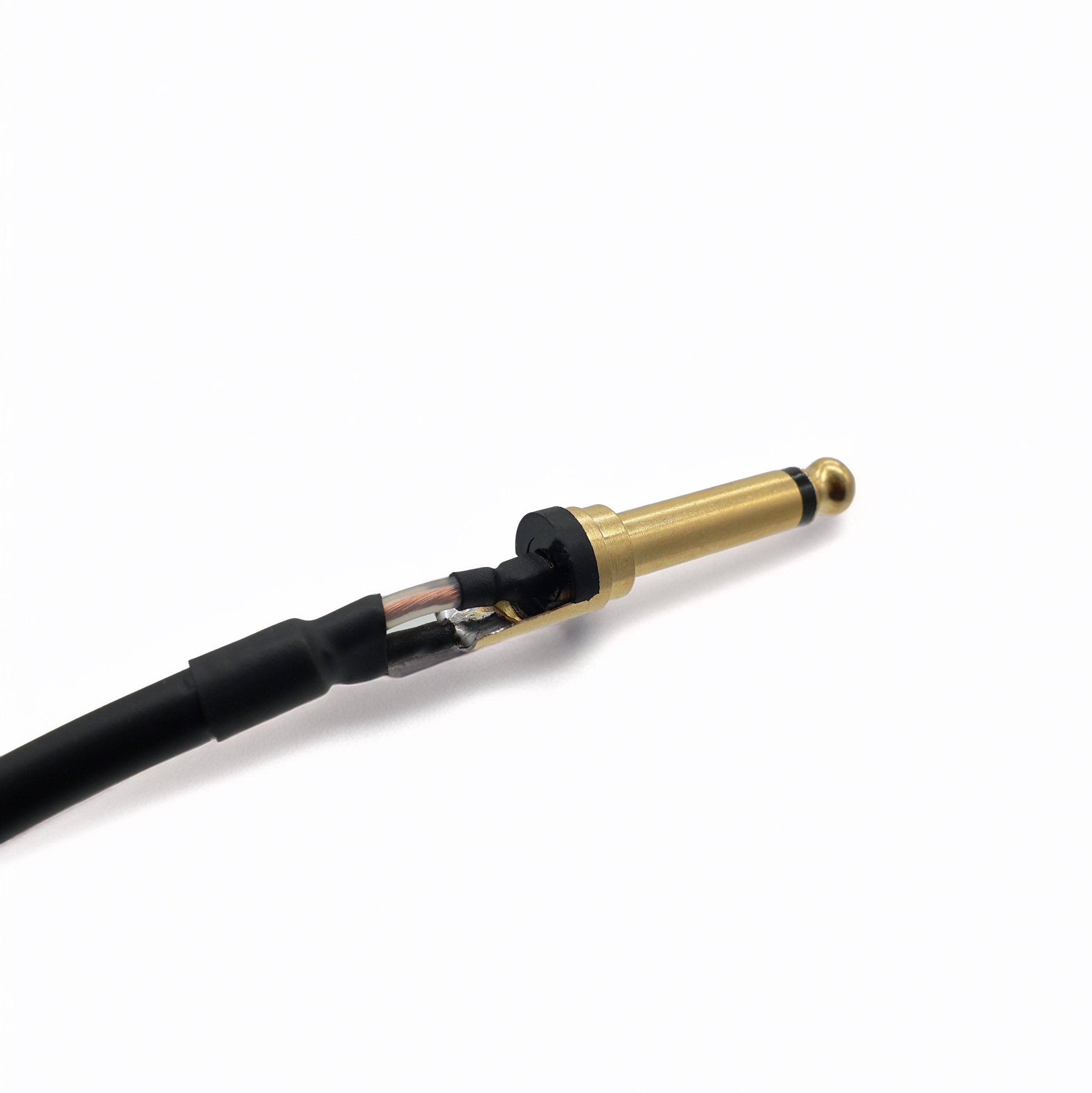 Instrument Cable 02.jpg