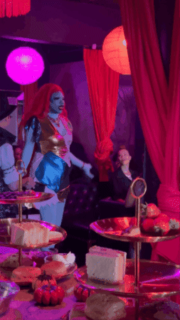 Craft Cocktail Bars With Food