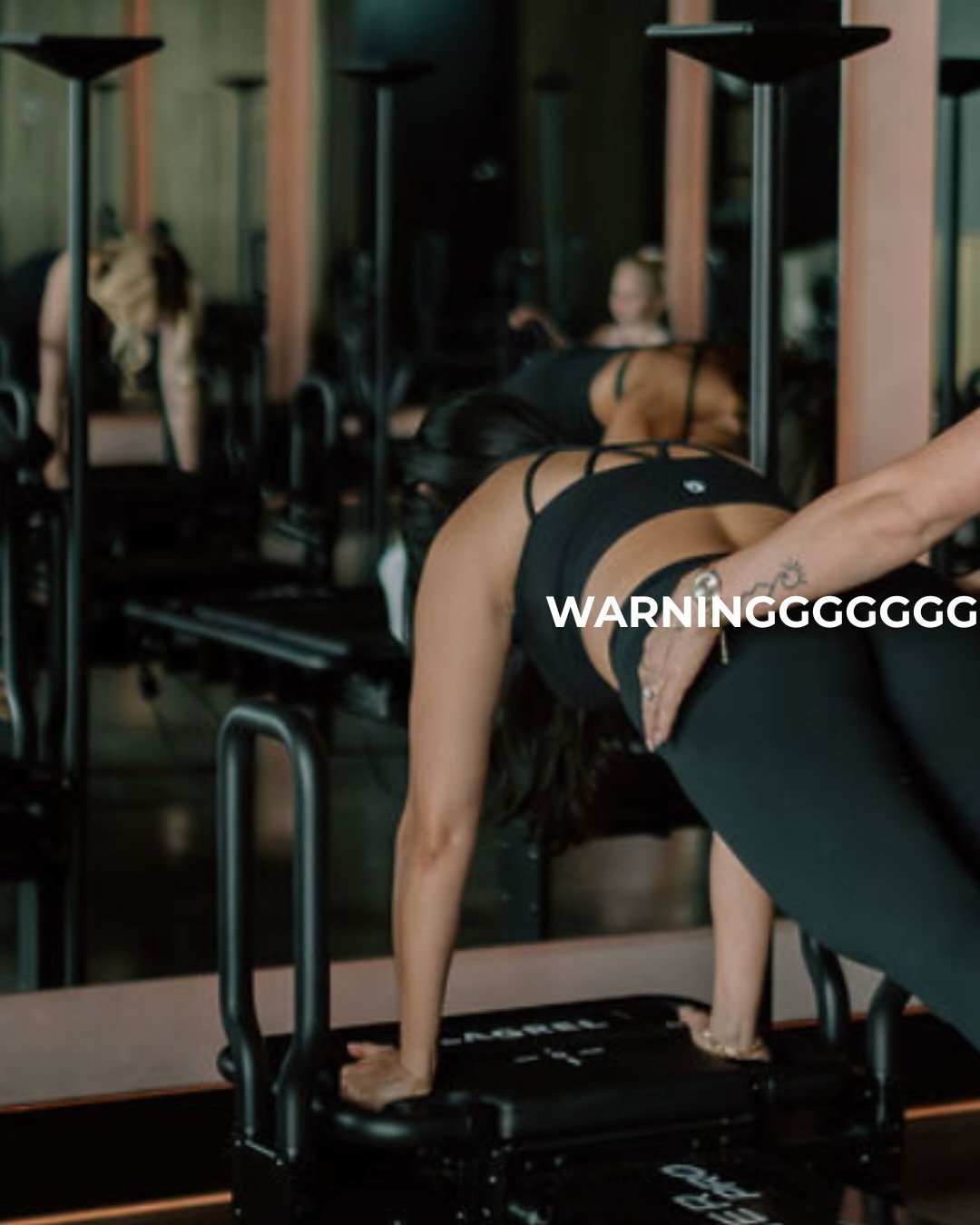 hold to scroll&hellip; don&rsquo;t say we didn&rsquo;t warn you 🤭

#lagree #lagreefitness #lagreestudio