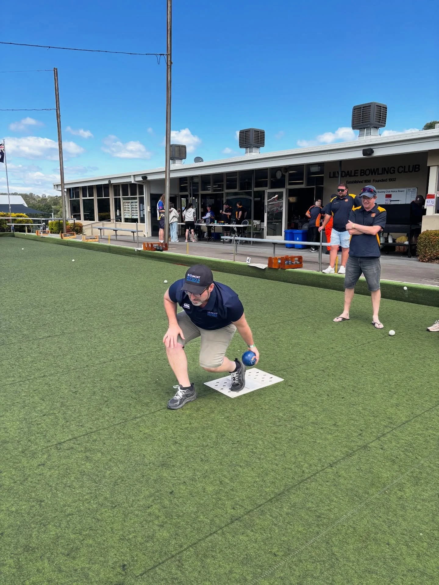 Such a fun day at the Lilydale Bowls Club Come &amp; Try Day! 🎳🎶 @lilydalebowls 
Awesome family vibes, great community energy, and plenty of laughs. Loved getting out there with the Heathmont &amp; Lilydale Physio teams, alongside SES, @aaronviolic