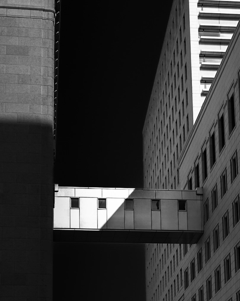 Osaka 
.
.
.
.
.
.
.
.

#minimalexperience #bnw_drama #mindtheminimal  #bnw_experimentalism #bnw_captures #incredible_minimal #bnw_captures #bnwphotography #explore_bnw #bnw_greatshots #bnw_nature #raw_community_member  #bnw_zone #bnw_mood #fineartzo