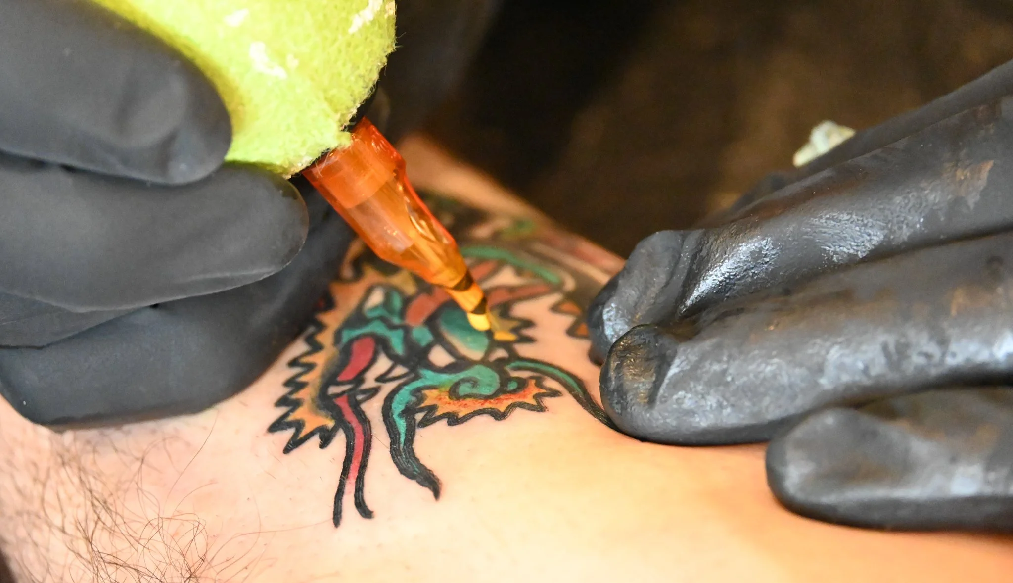What to expect and what to bring to your tattoo appointment