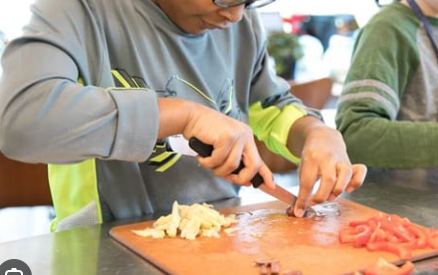 Kids knife skills .png