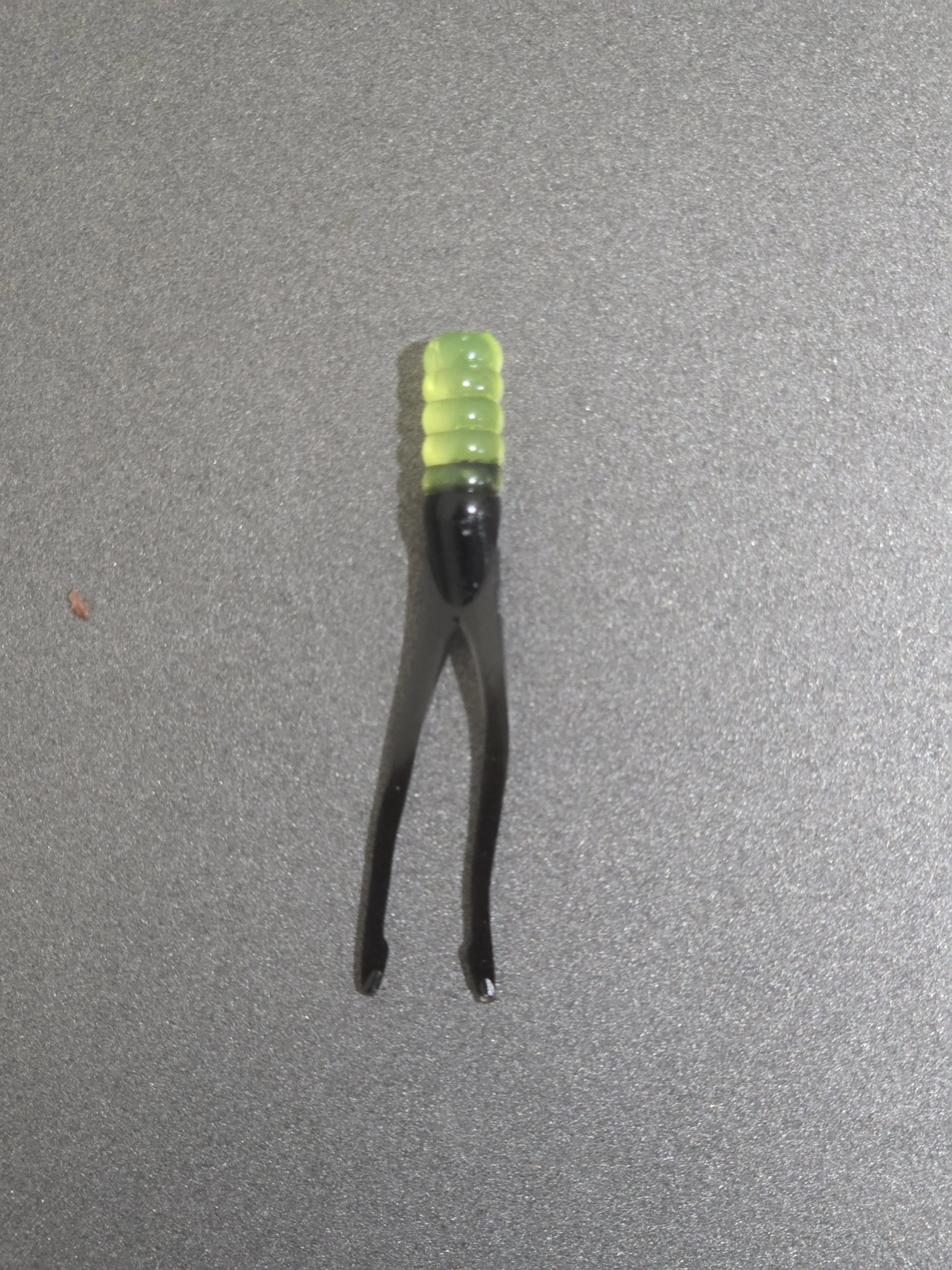 Chartreuse & Black - Split Tail