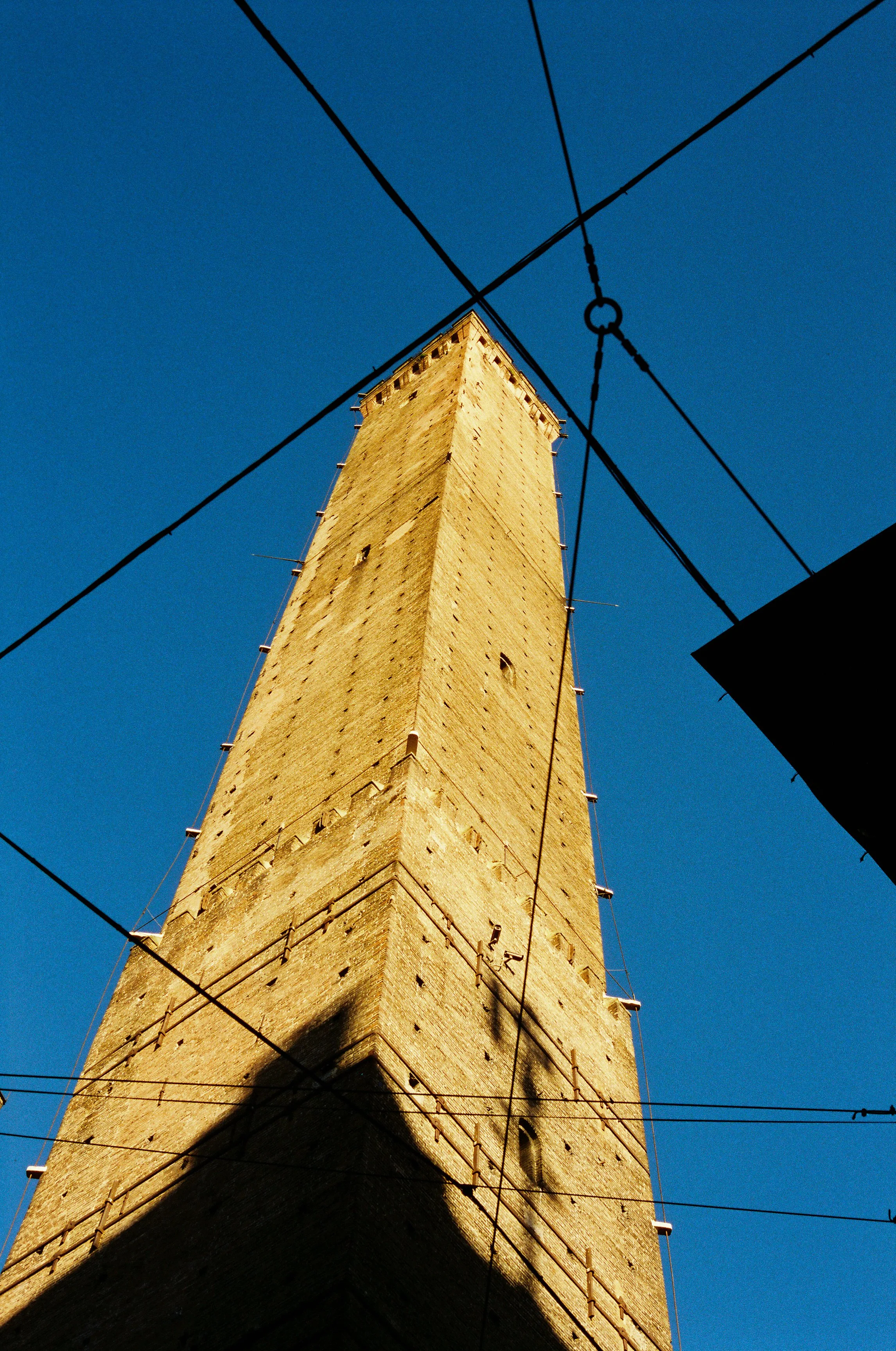 Two Towers - Bologna, Italy // Contax G1 + CineStill 400D