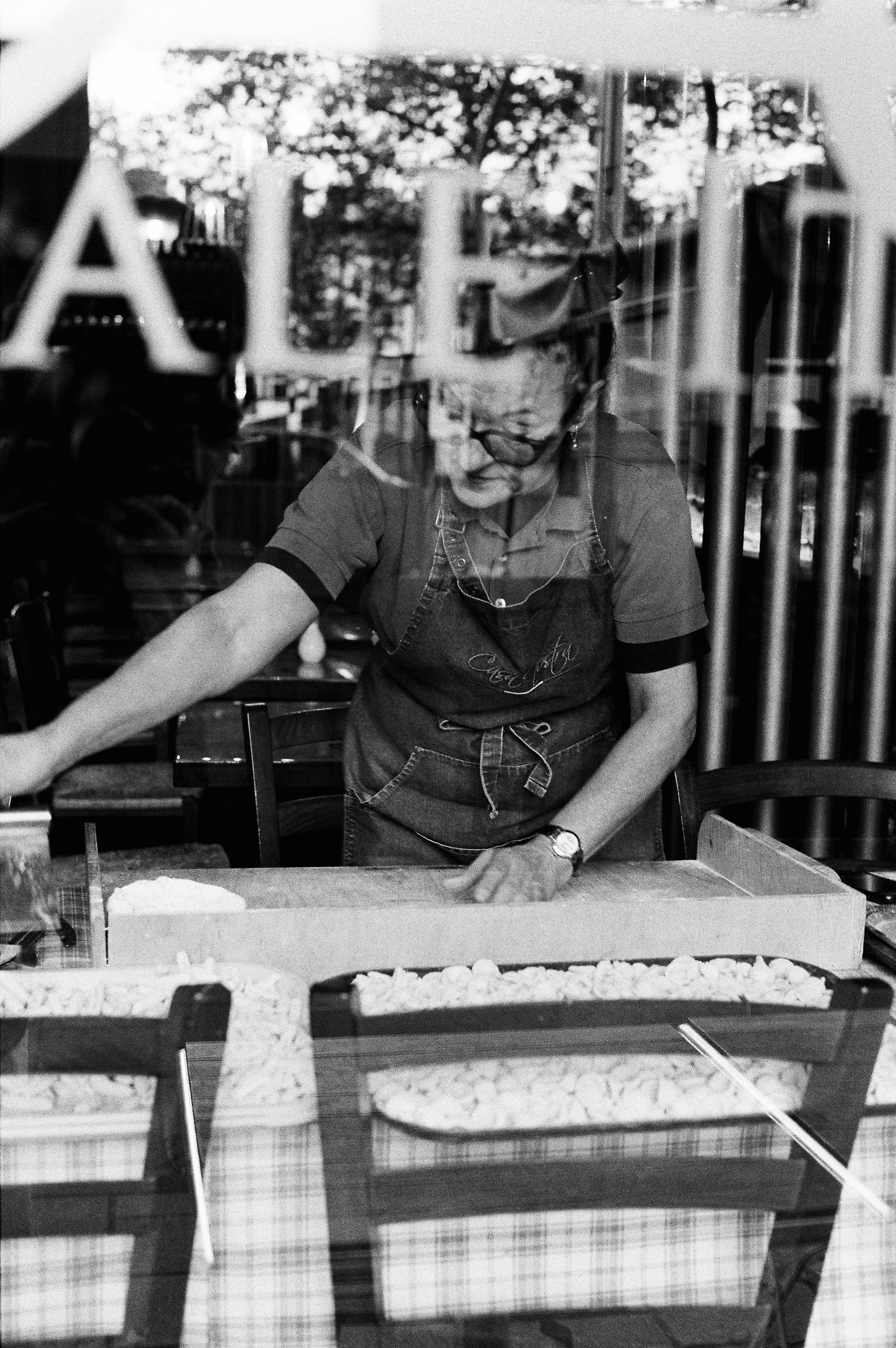 Svetlana - Amsterdam, Netherlands // Contax G1 + Ilford HP5+