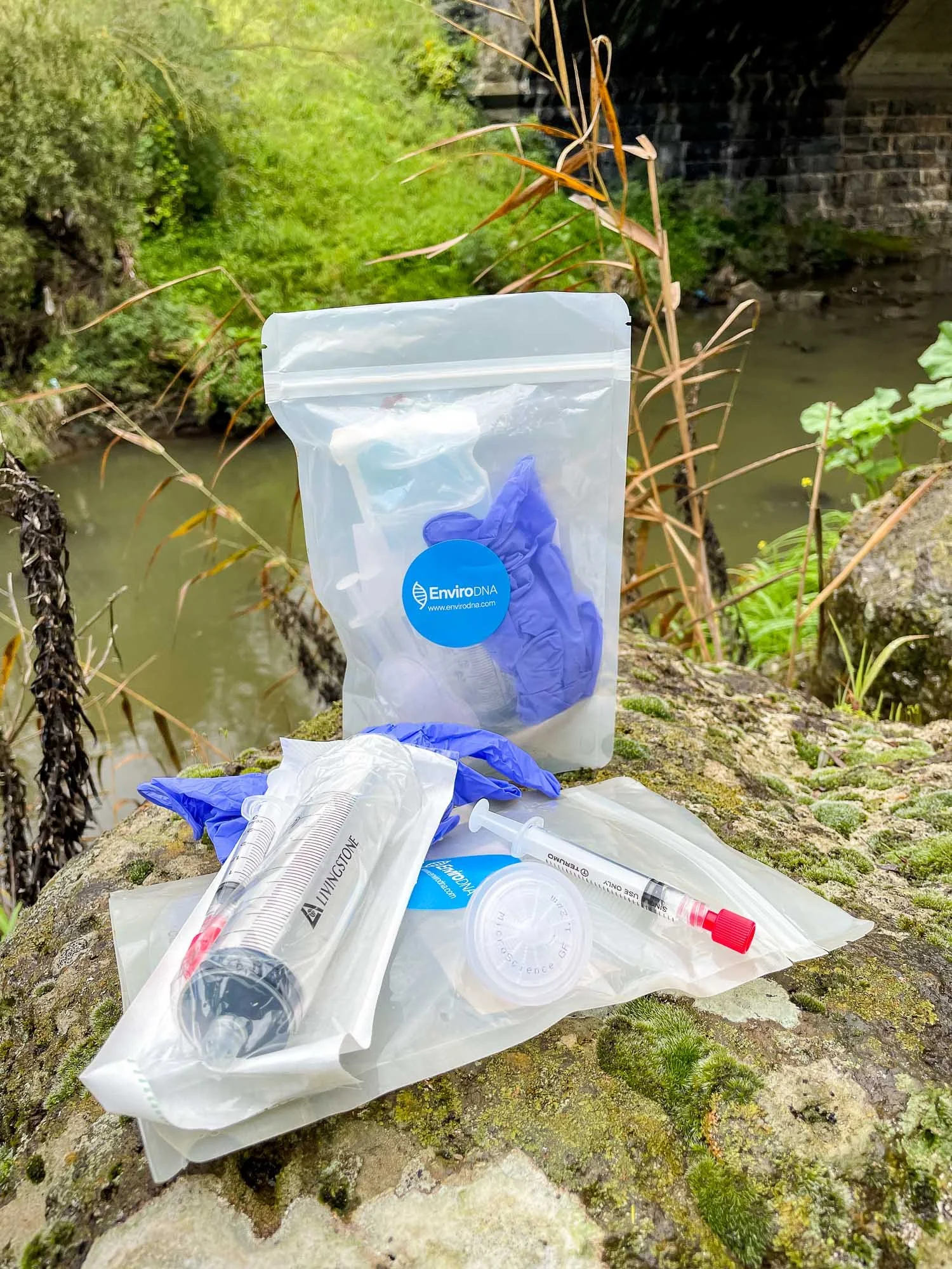 EnviroDNA sampling kit