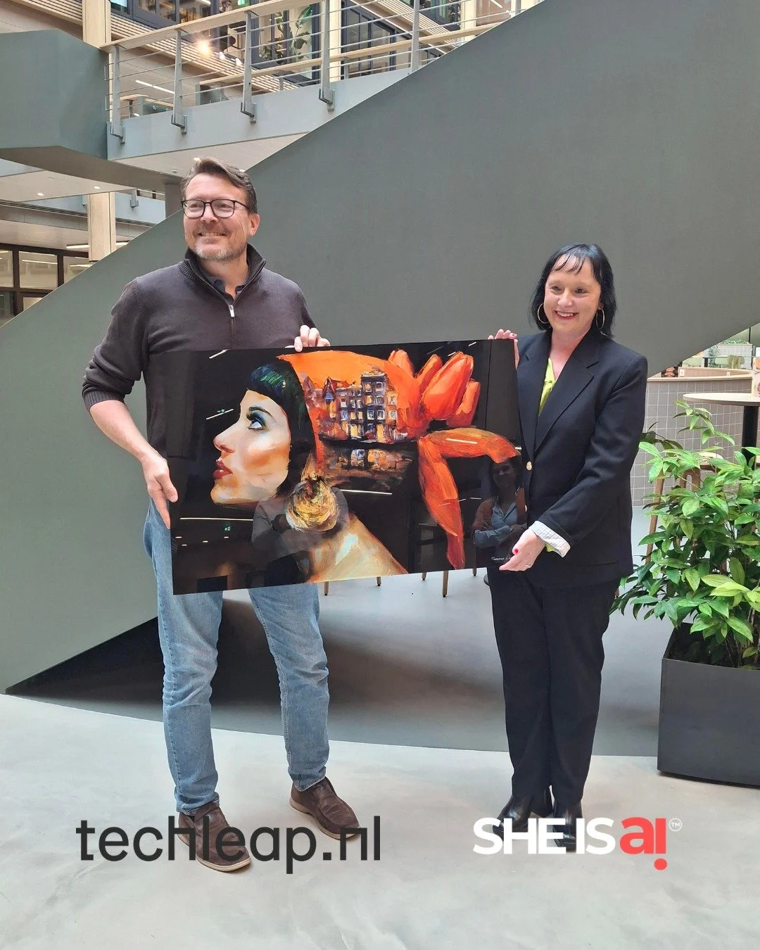Bridging Art, Humanity, and Technology; A Meaningful Encounter in Amsterdam

Just a couple of days ago, our SHE IS AI Ambassador, Tamara Lamber, had the honor of meeting Prince Constantijn van Oranje of the Netherlands, in his role as Special Envoy a