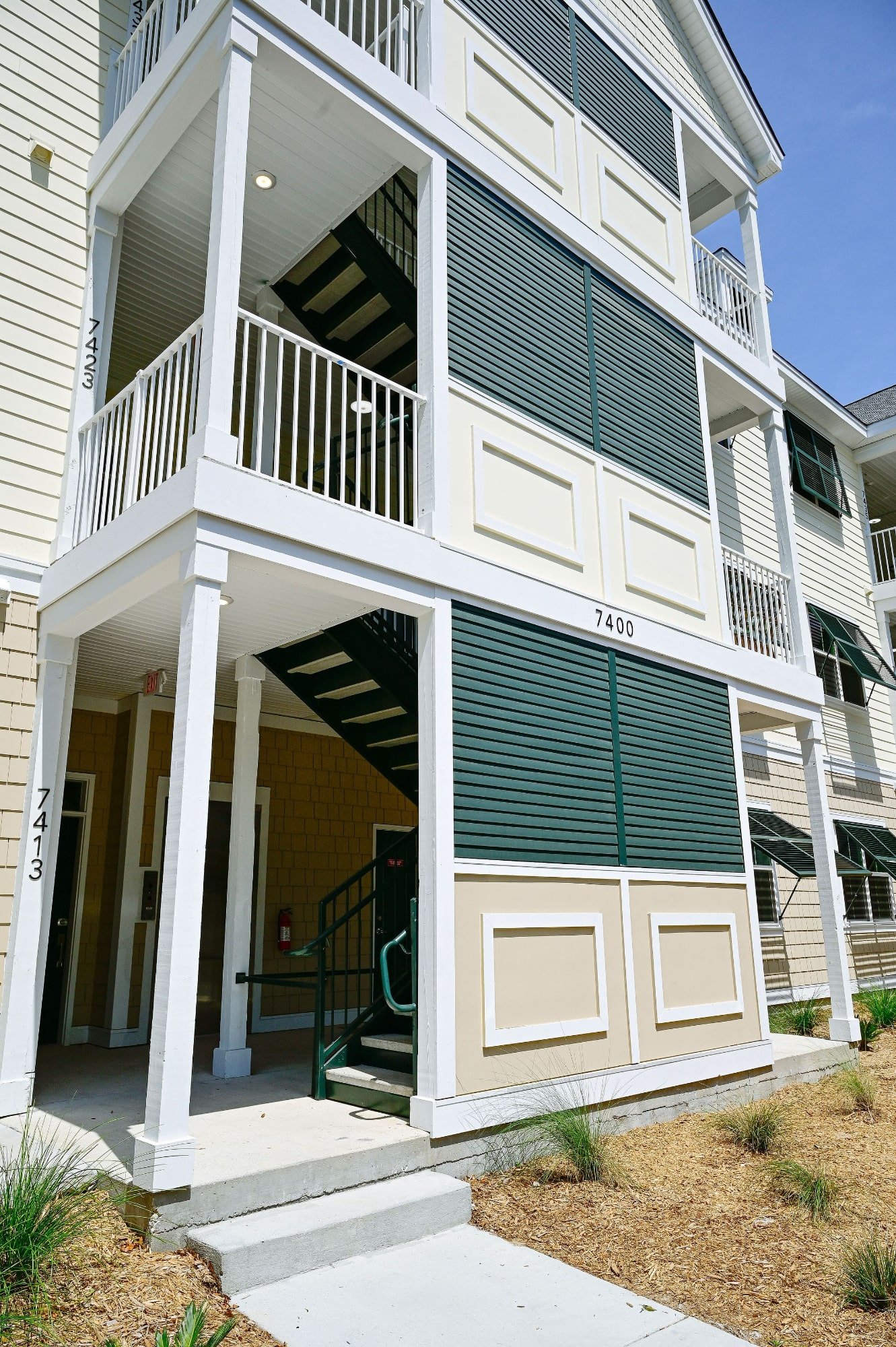 exterior-3.jpg