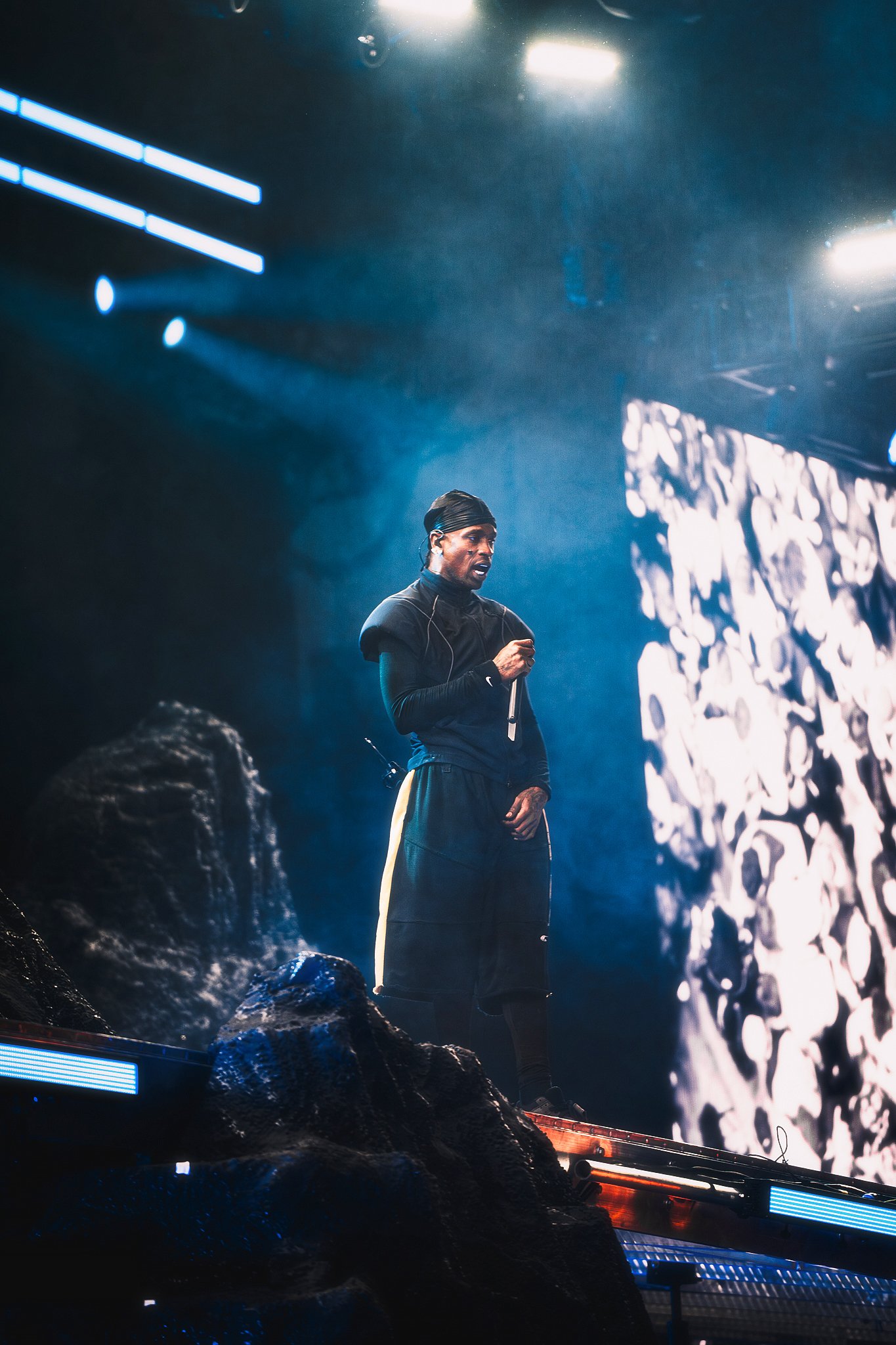 TRAVISSCOTT30.jpg
