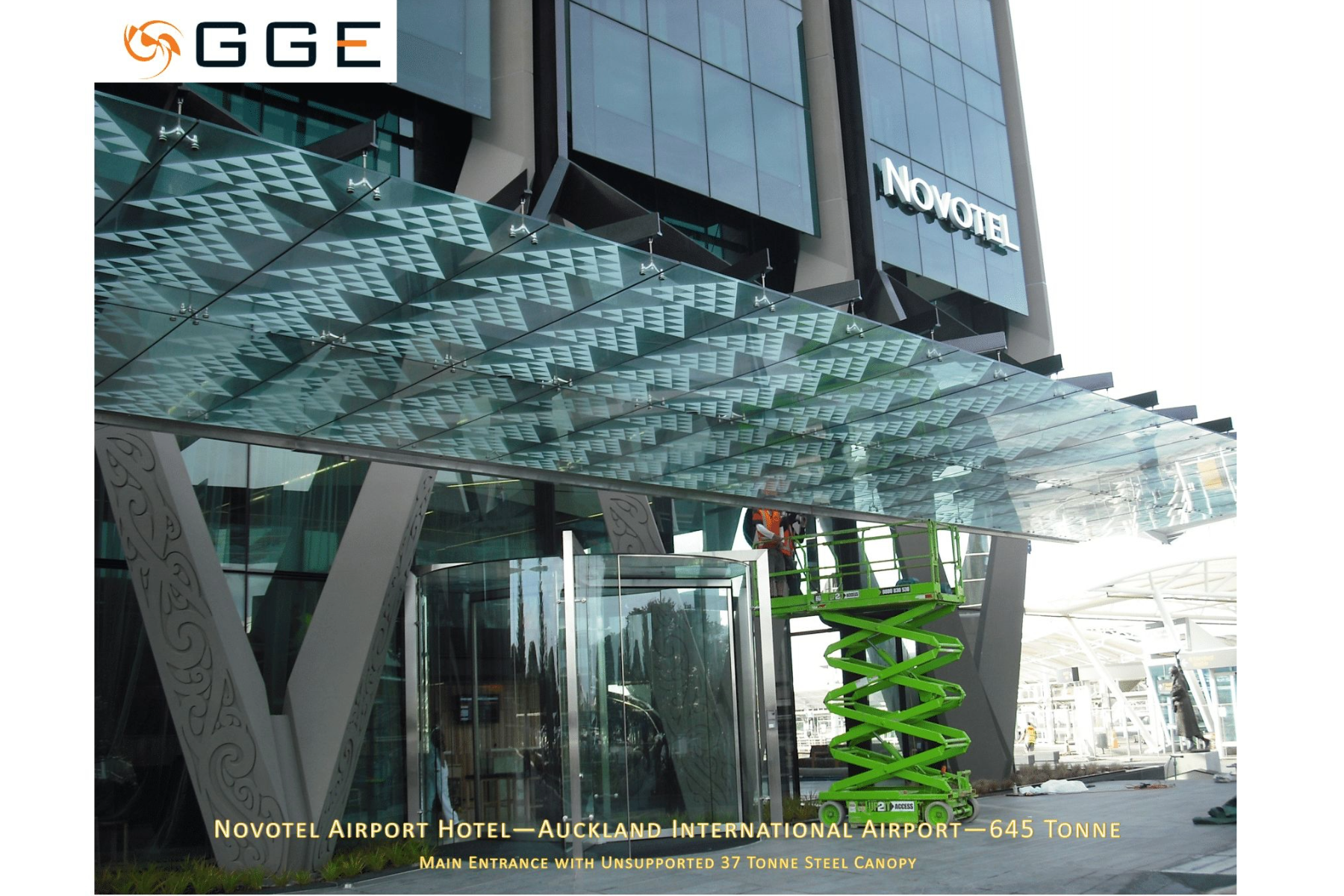Structural steel fabrication and installation for the Novotel Airport Hotel at Auckland International Airport