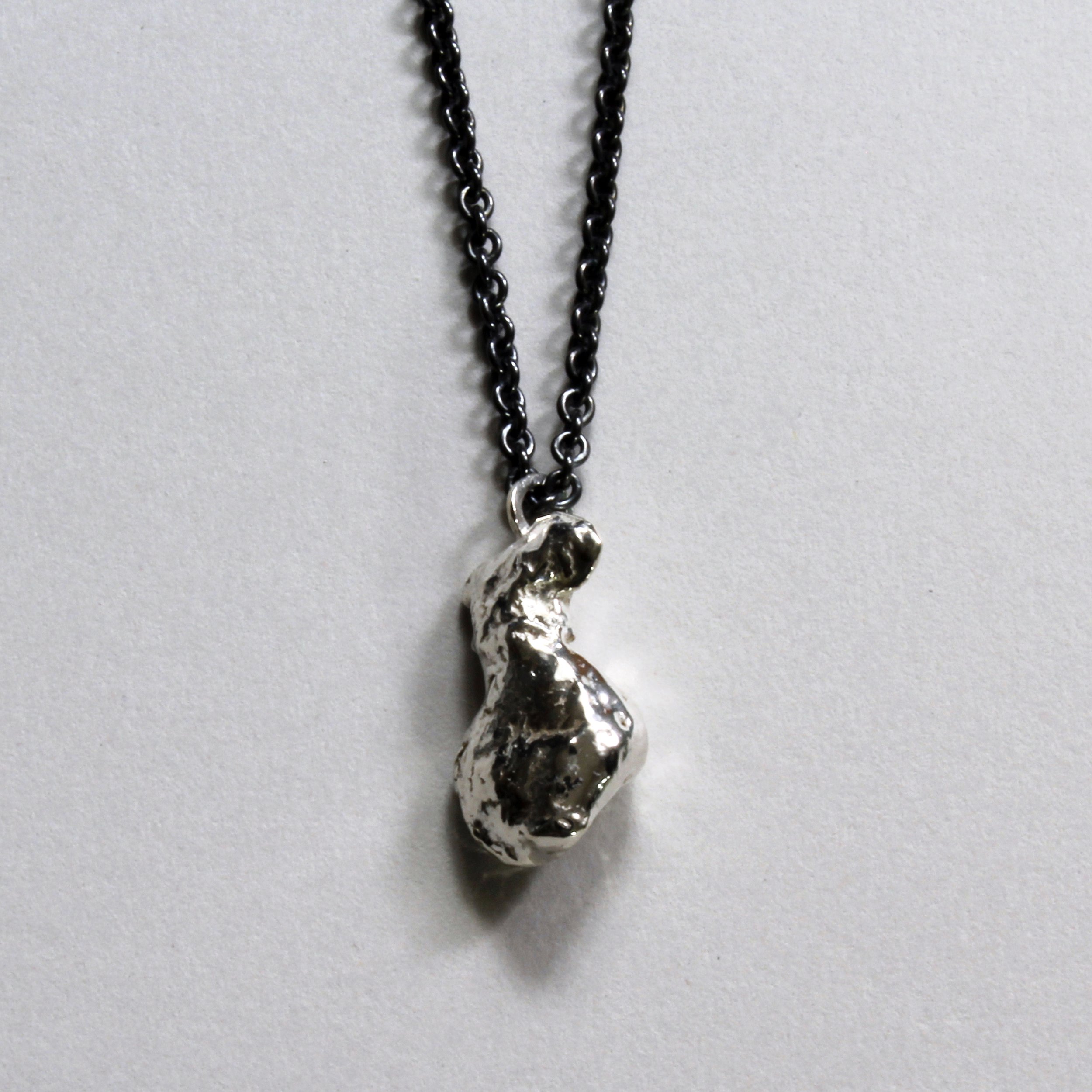 LiquidMetalNecklace_D.jpg
