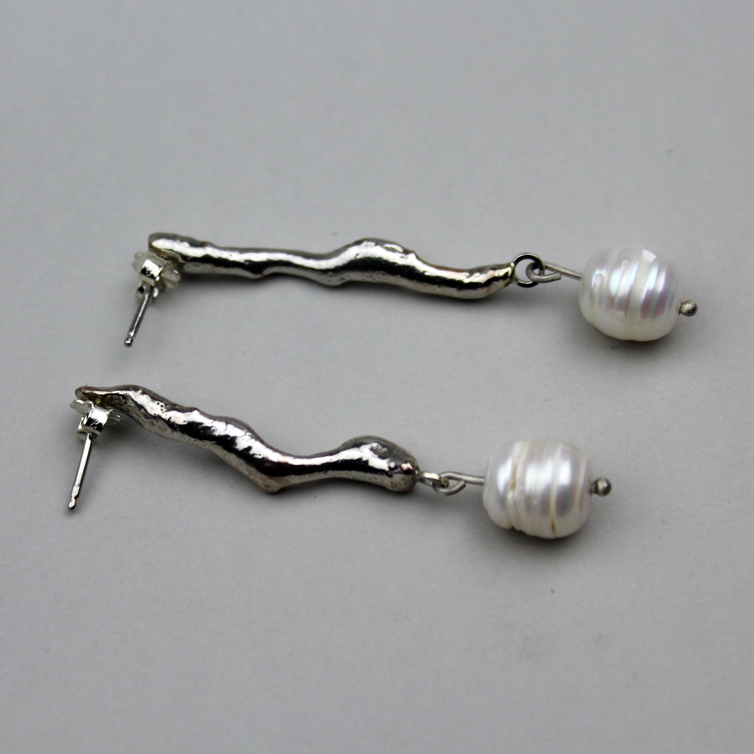 LongSinglePearlDangleStuds_B.jpg