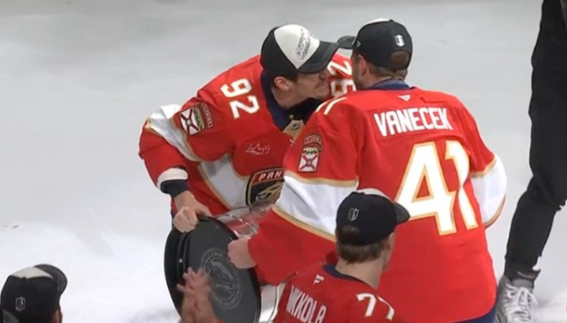 Stanley Cup vyhrávají dříči