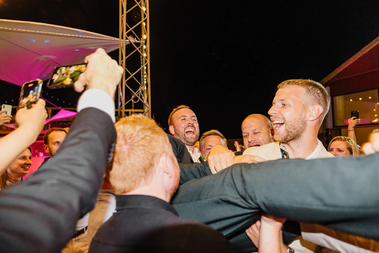 Ditte & Jeppe 24.8.24  by mail_justine-hoegh.dk-64.jpg