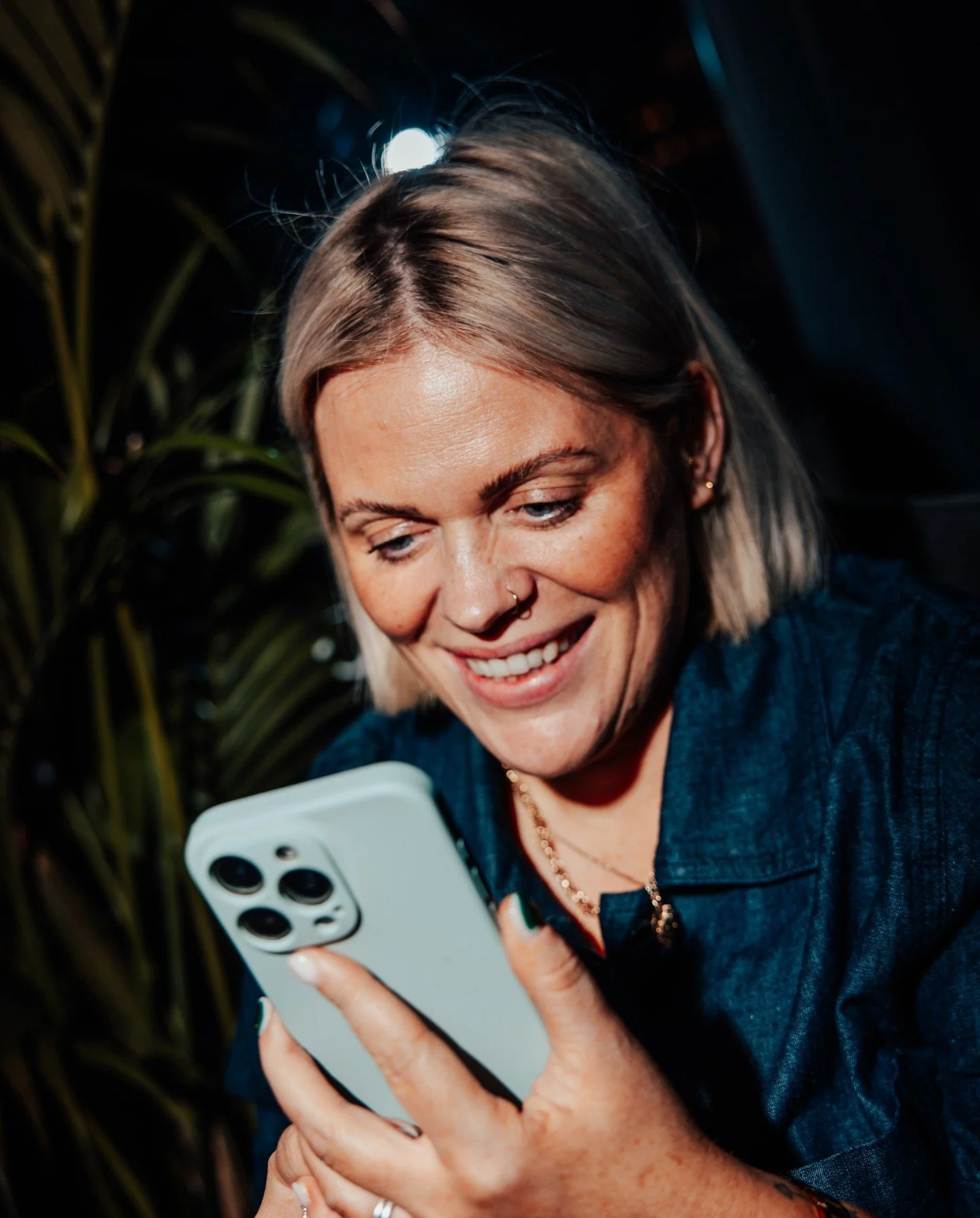 Do a job that makes you smile like this!

If you&rsquo;re looking for a freelance social media manager who actually loves what they do (possibly a little too much), you&rsquo;re in the right place too.

From strategy to scroll-stopping content creati