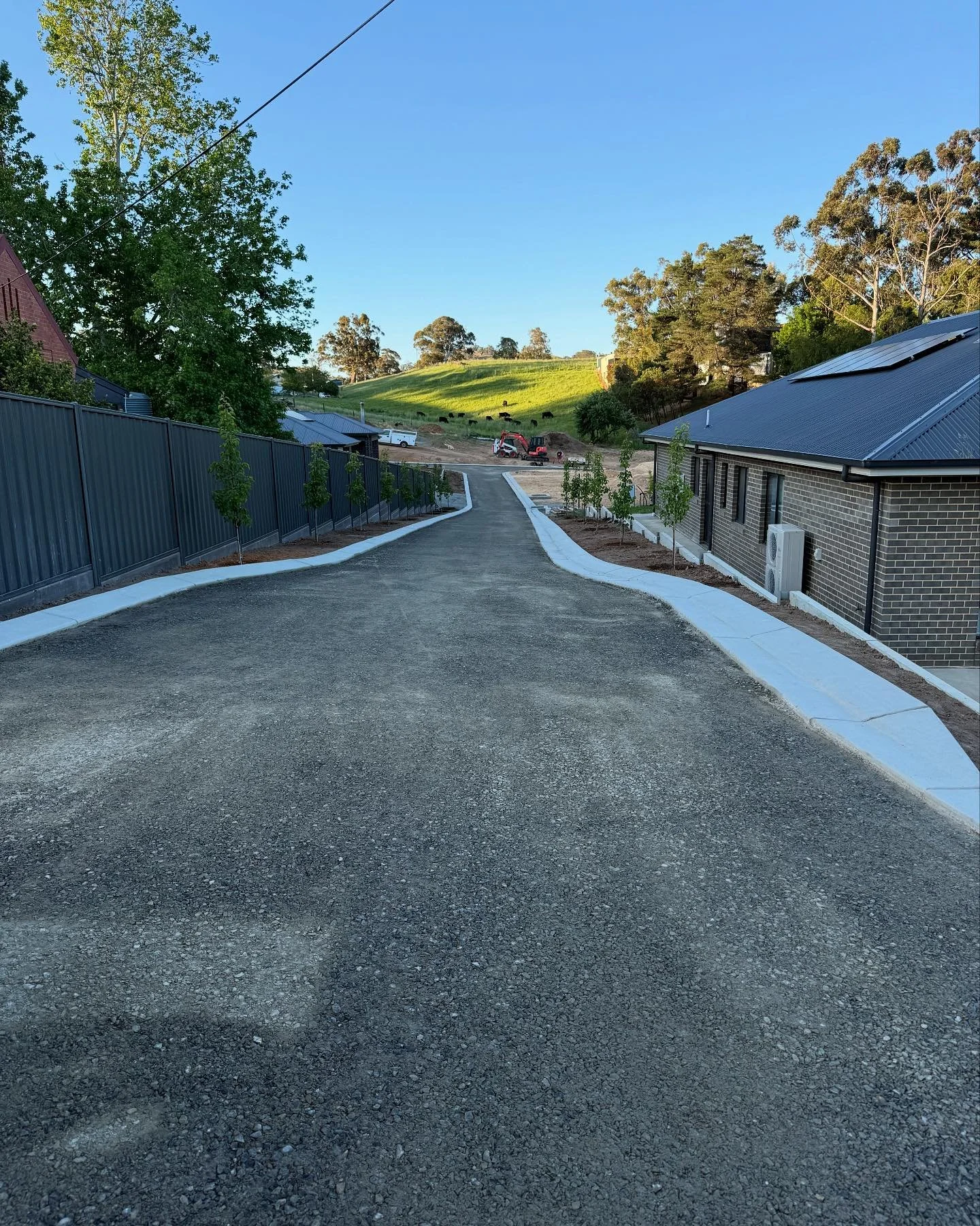 Another productive week!

✅ Road prepped for bitumen
✅ Kerbing bacfilled 
✅ Site levelled