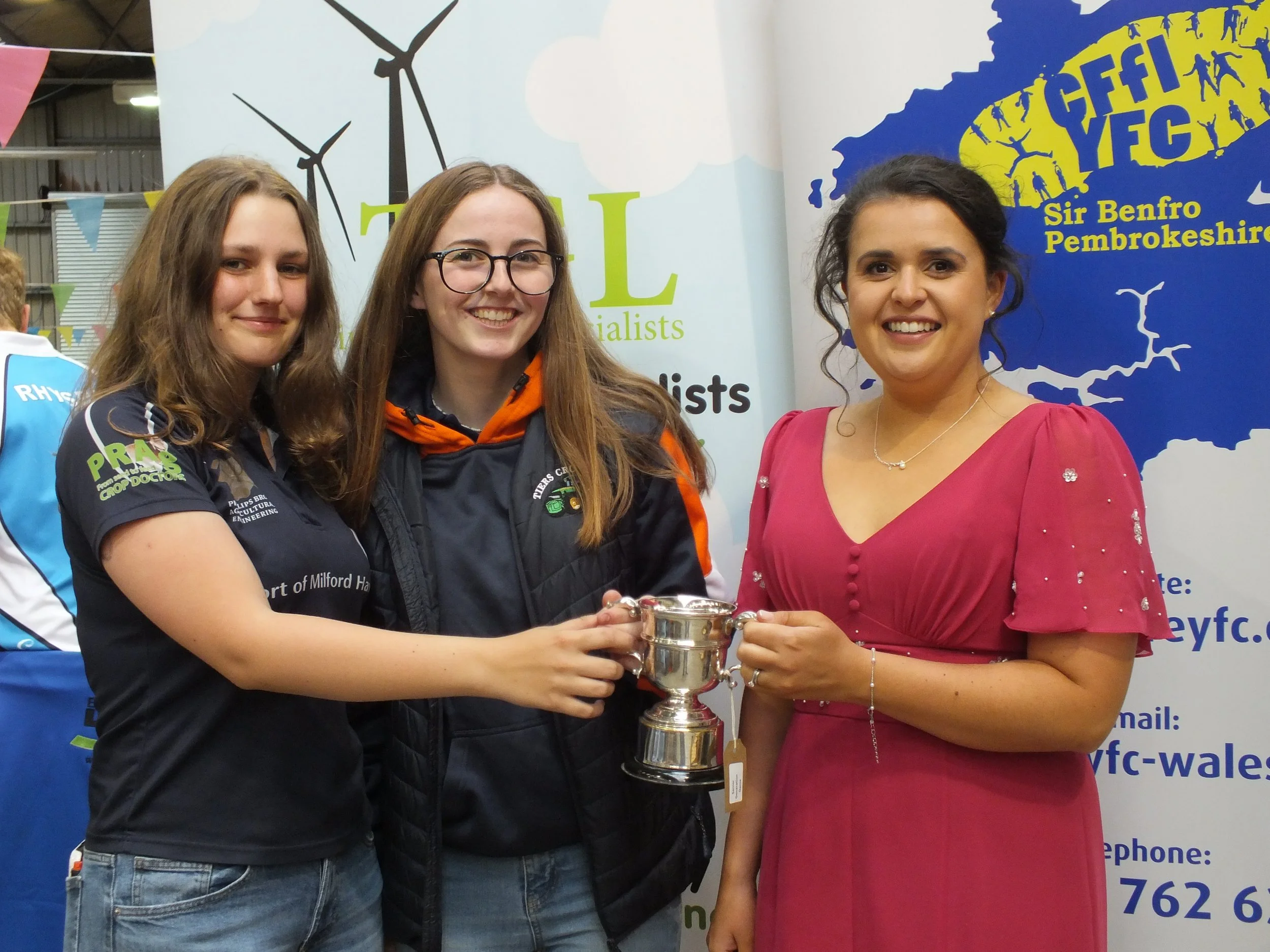 Senior Generation Game - Molly Bryan & , Tiers Cross YFC