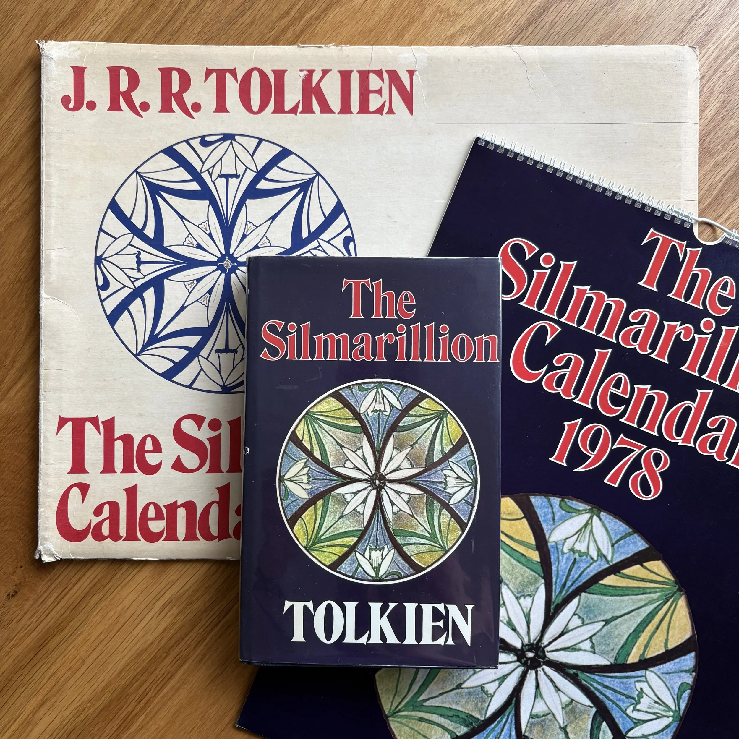 Tolkien, J.R.R | The Silmarillion & Calendar