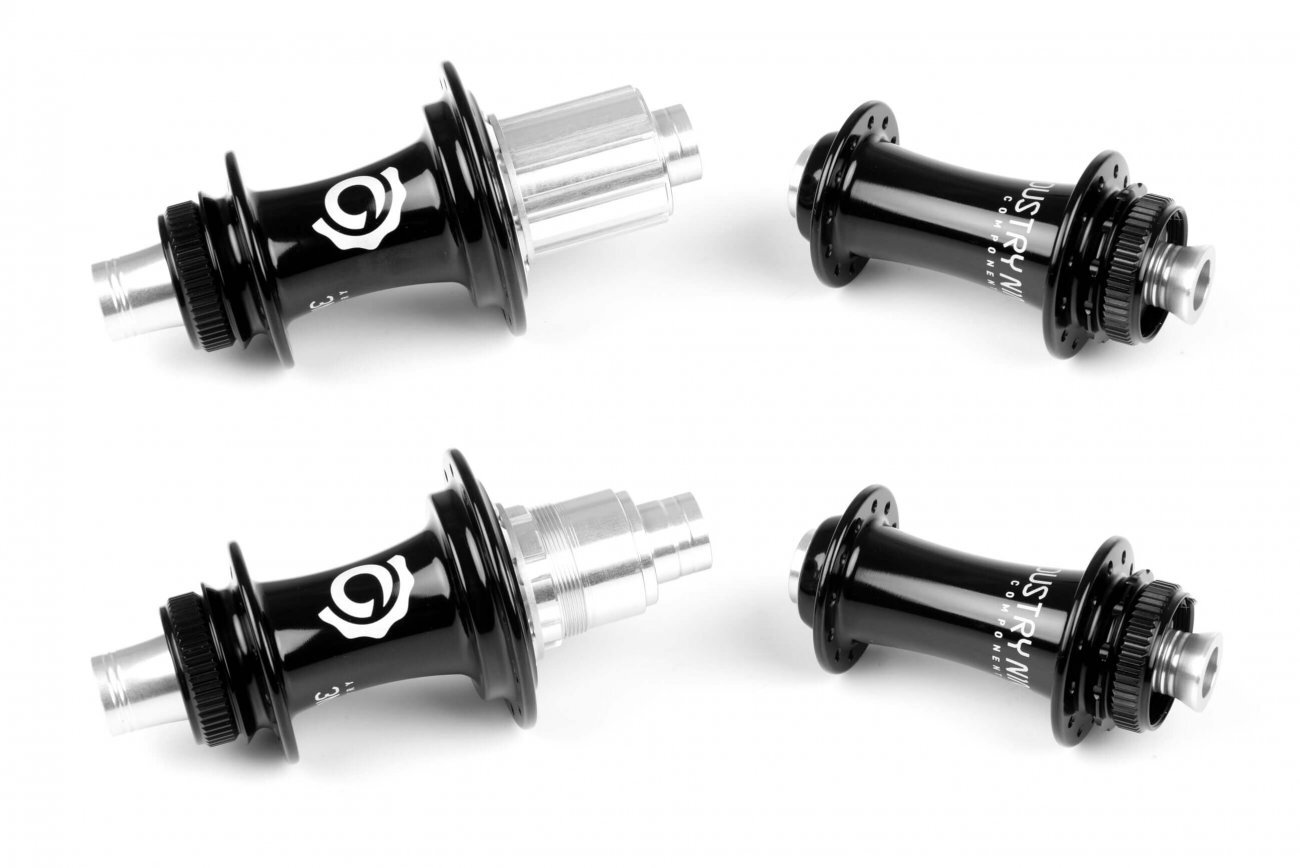 i9Hubs_Disc-1300x0-c-default.jpg