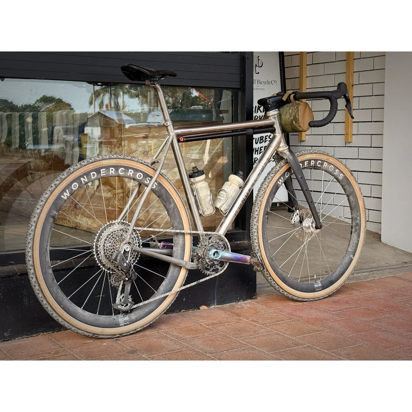 Absolutely love riding the trails in the Byron shire.
Beautiful scenery with gorgeous weather all year round, what&rsquo;s not to love 💘
Send a email or message if you&rsquo;re coming to the Nth rivers &amp; need some tips or want to join our weekly