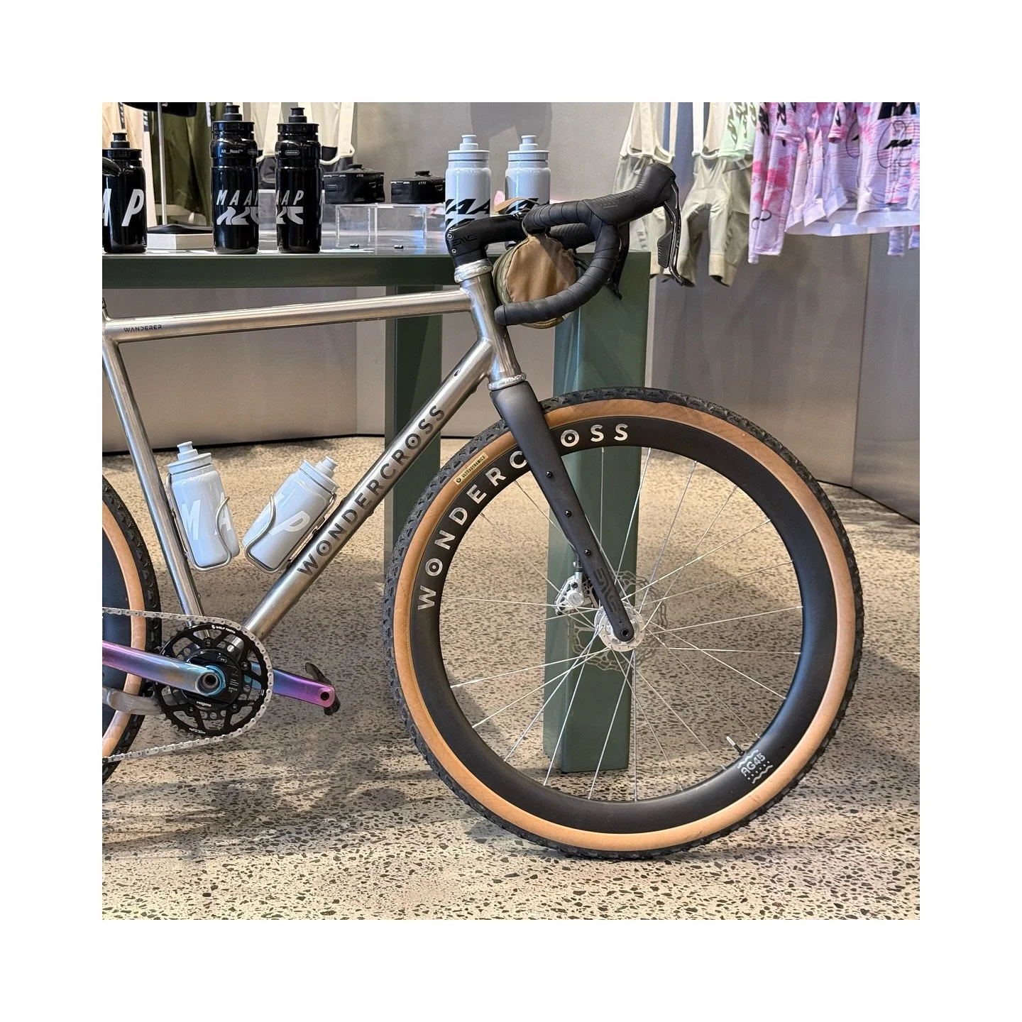 Love the colours of @maap.cc new kit. I had to pick some up while in @maap.lab.melbourne 
Got out and enjoyed the hills of nth nsw as soon as I go back!!
.
Build specs
Frameset: Wanderer titanium frame &amp; Enve in route fork
Size: large 
Headset: C