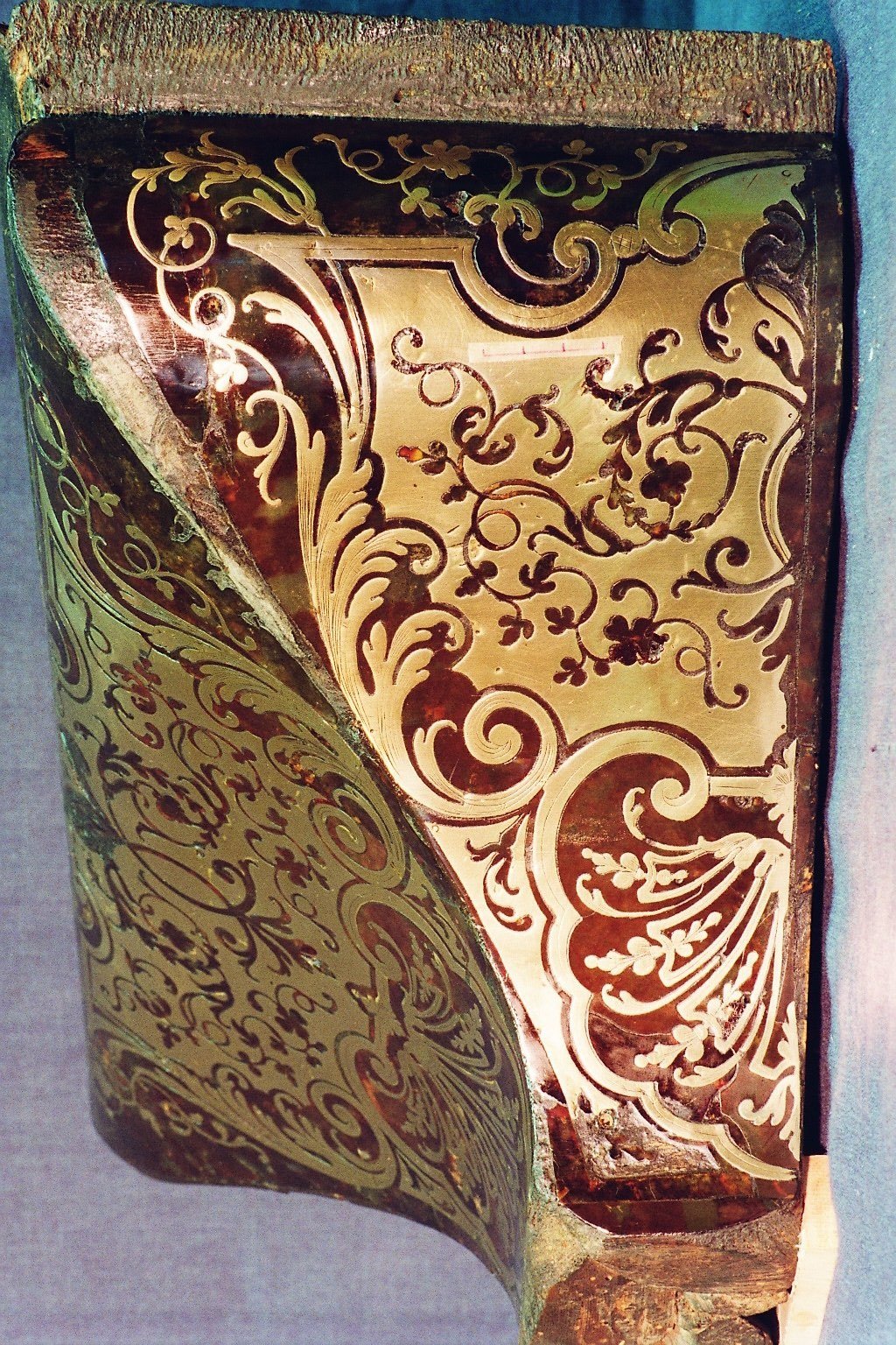 LARGE20.jpg